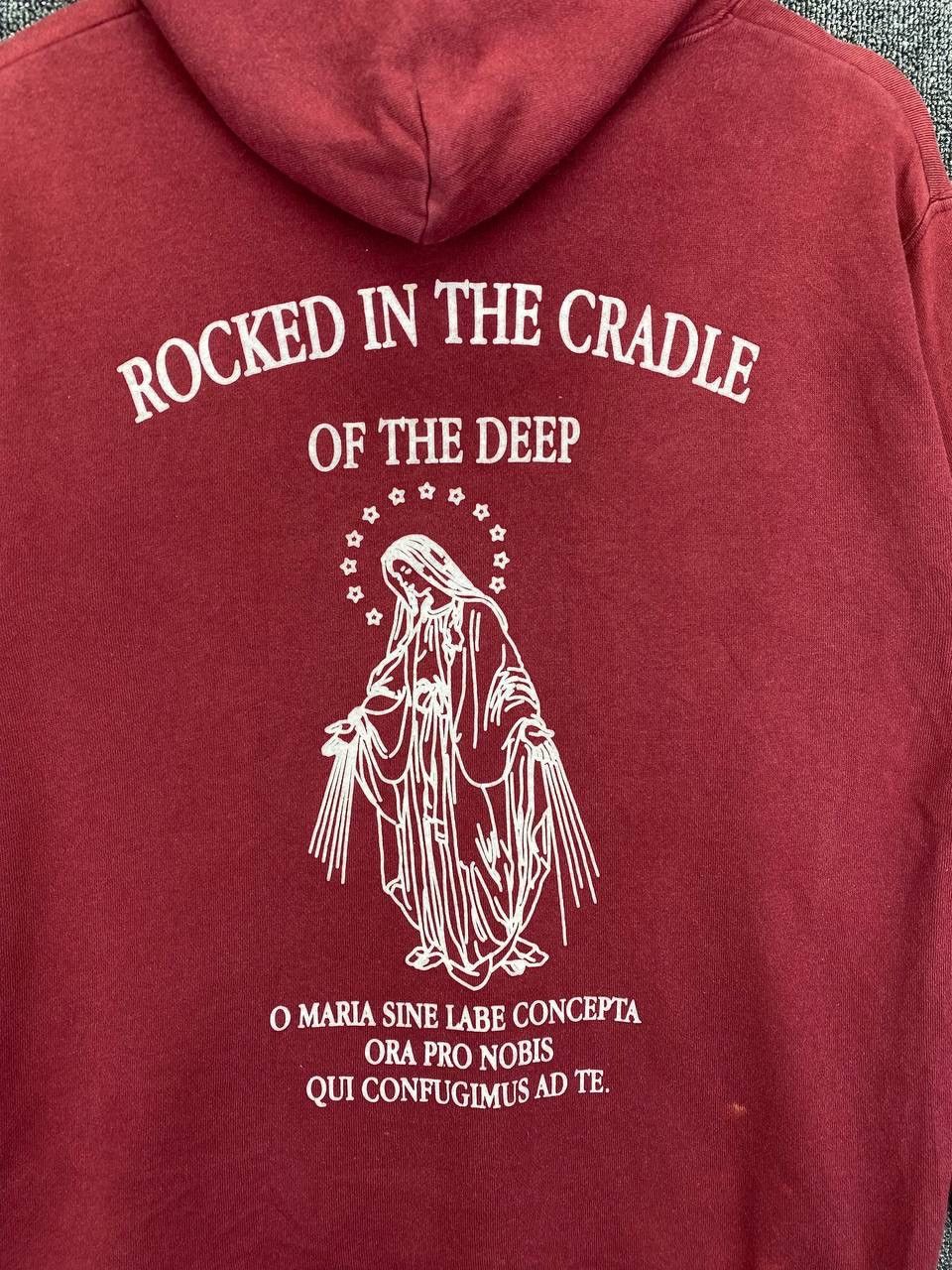 Band Tees Vintage Rocked in The Cradle Of The Deep Hoodie Sweatshirts Size US M / EU 48-50 / 2 - 3 Thumbnail