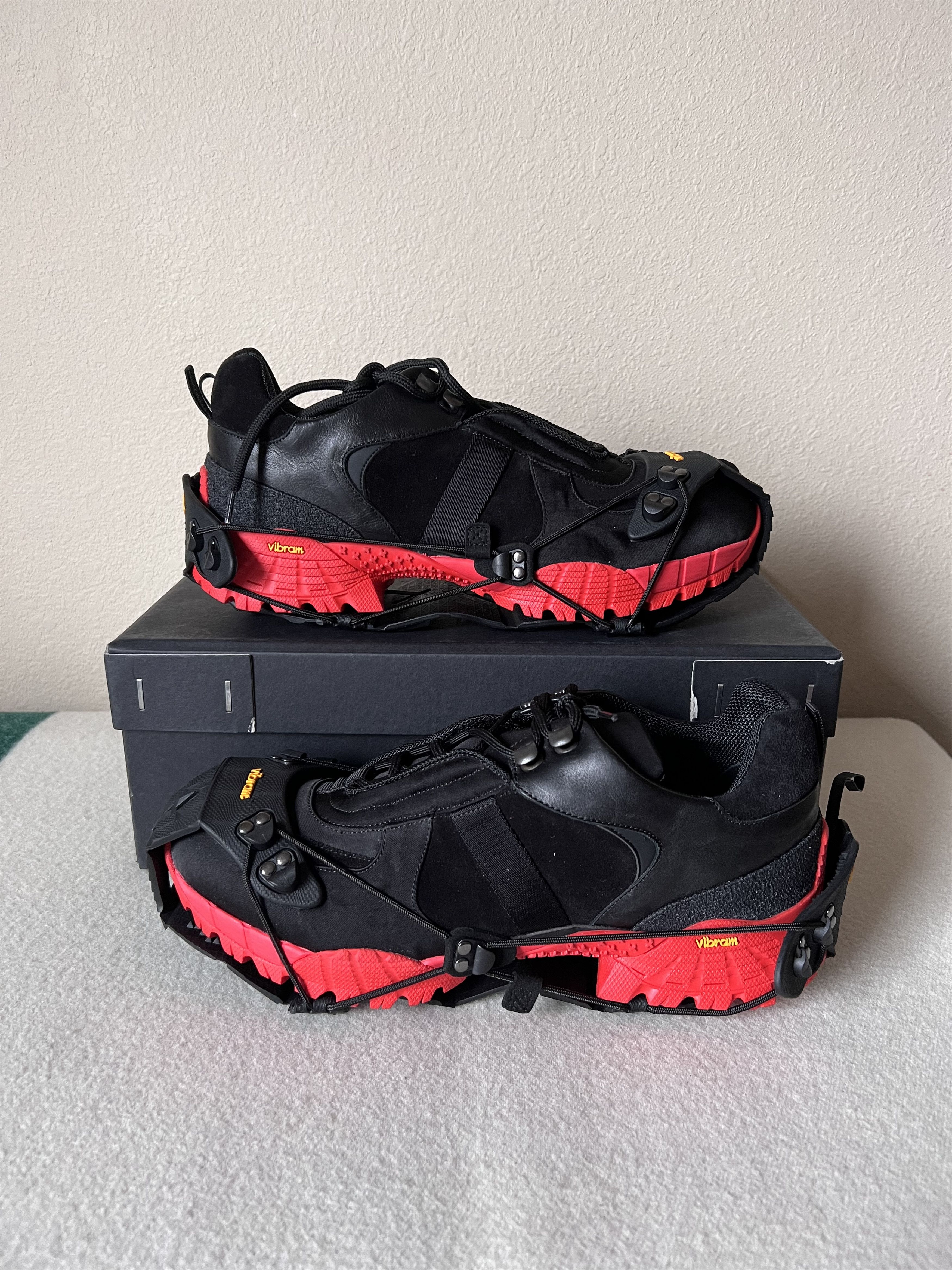 1017 ALYX 9SM 1017 Alyx 9SM Low Hiking Boot with Vibram Sole Size US 8 / EU 41 - 2 Thumbnail