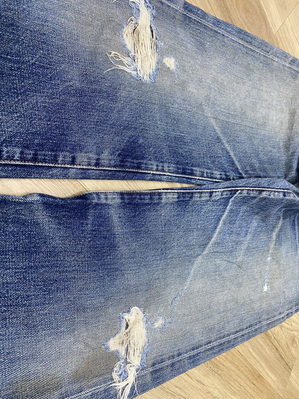 Levi's × Levi's Vintage Clothing × Vintage vintage levi's redline big E 501 japan size 32 distressed Size US 32 / EU 48 - 4 Thumbnail