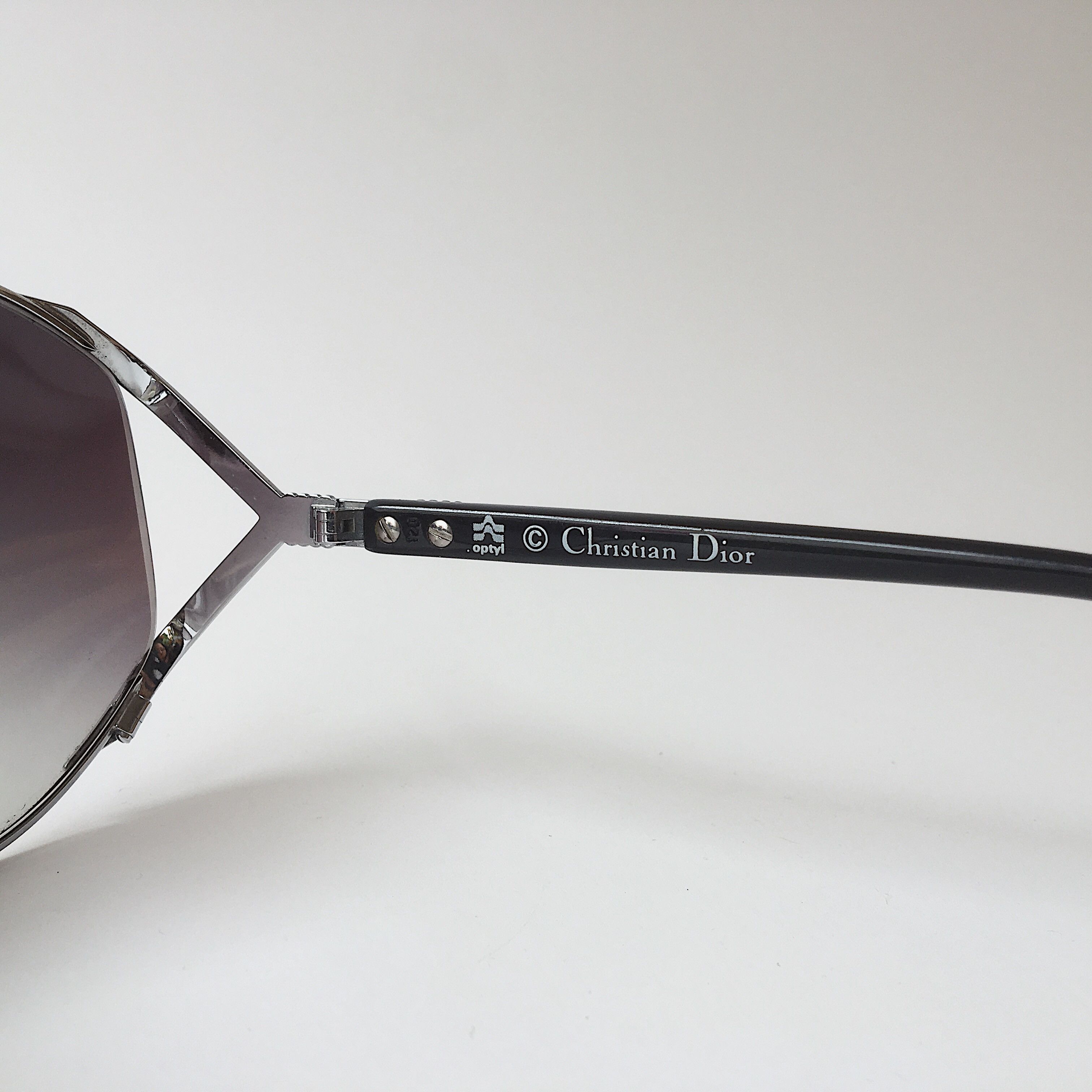 Dior Christian Dior Vintage Oval Sunglasses White/Silver 80s Size ONE SIZE - 6 Thumbnail