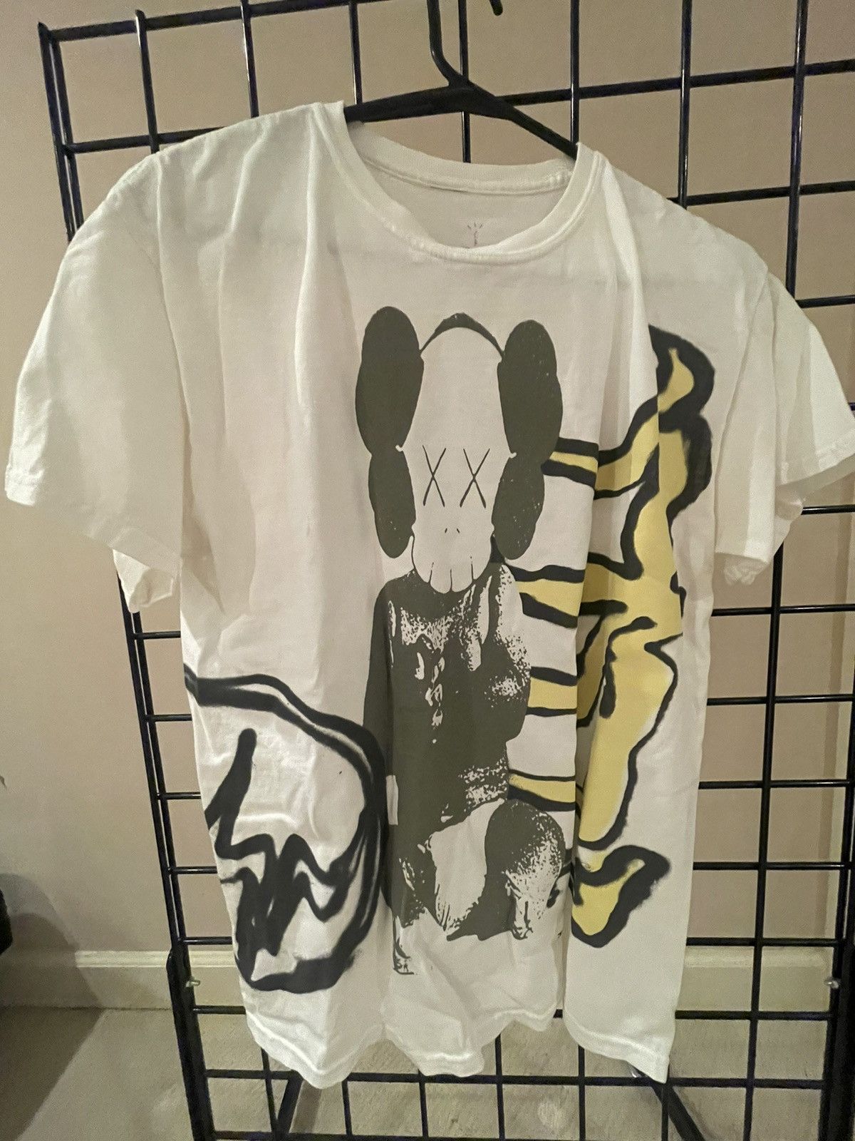 travis scott kaws fragment t shirt