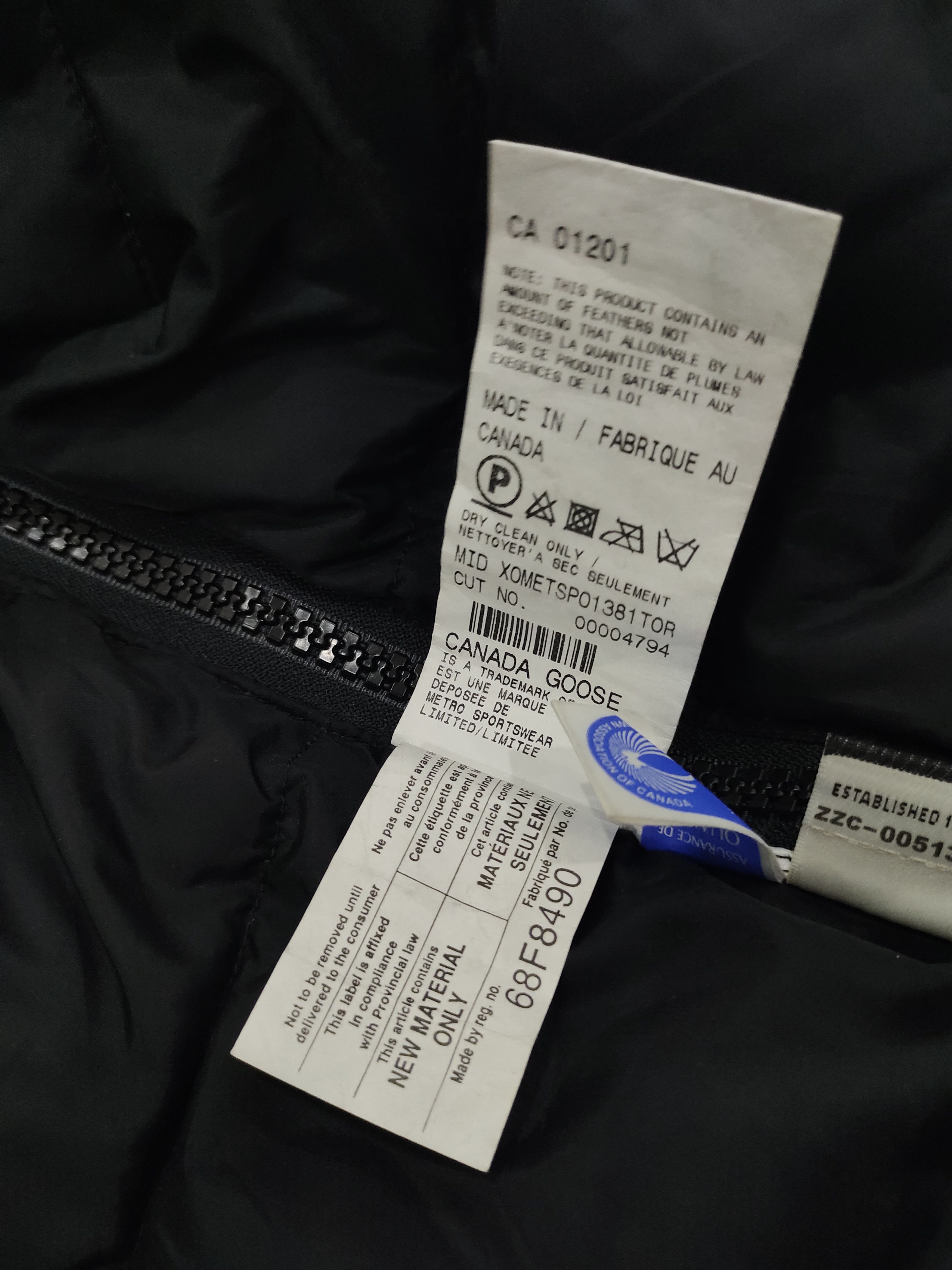 Canada Goose × Vintage Vintage Canada Goose Heavy Jacket Size US M / EU 48-50 / 2 - 15 Thumbnail