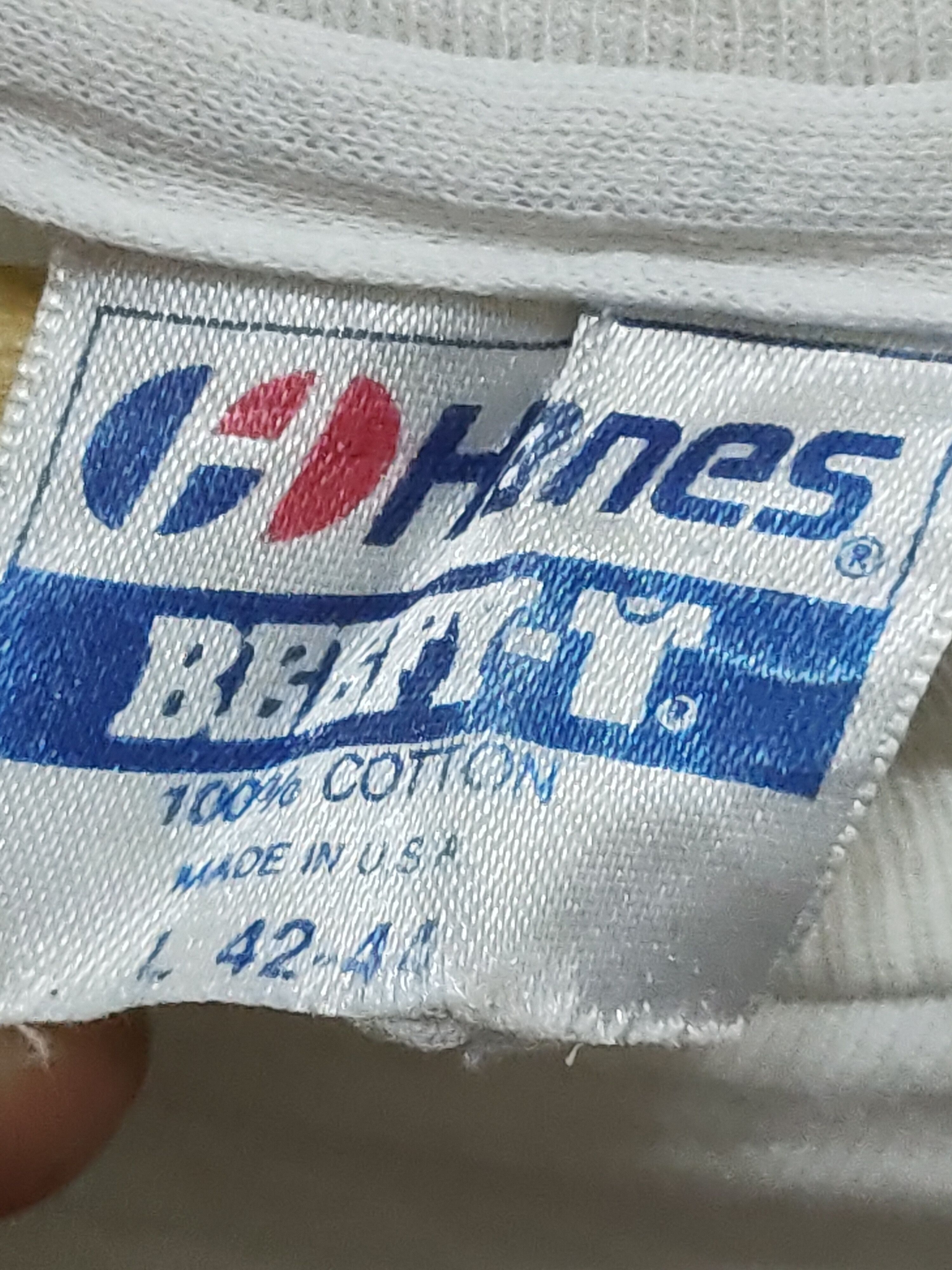 Hanes Hanes vintage 90s white tee print out very rare🔥 Size US L / EU 52-54 / 3 - 5 Thumbnail