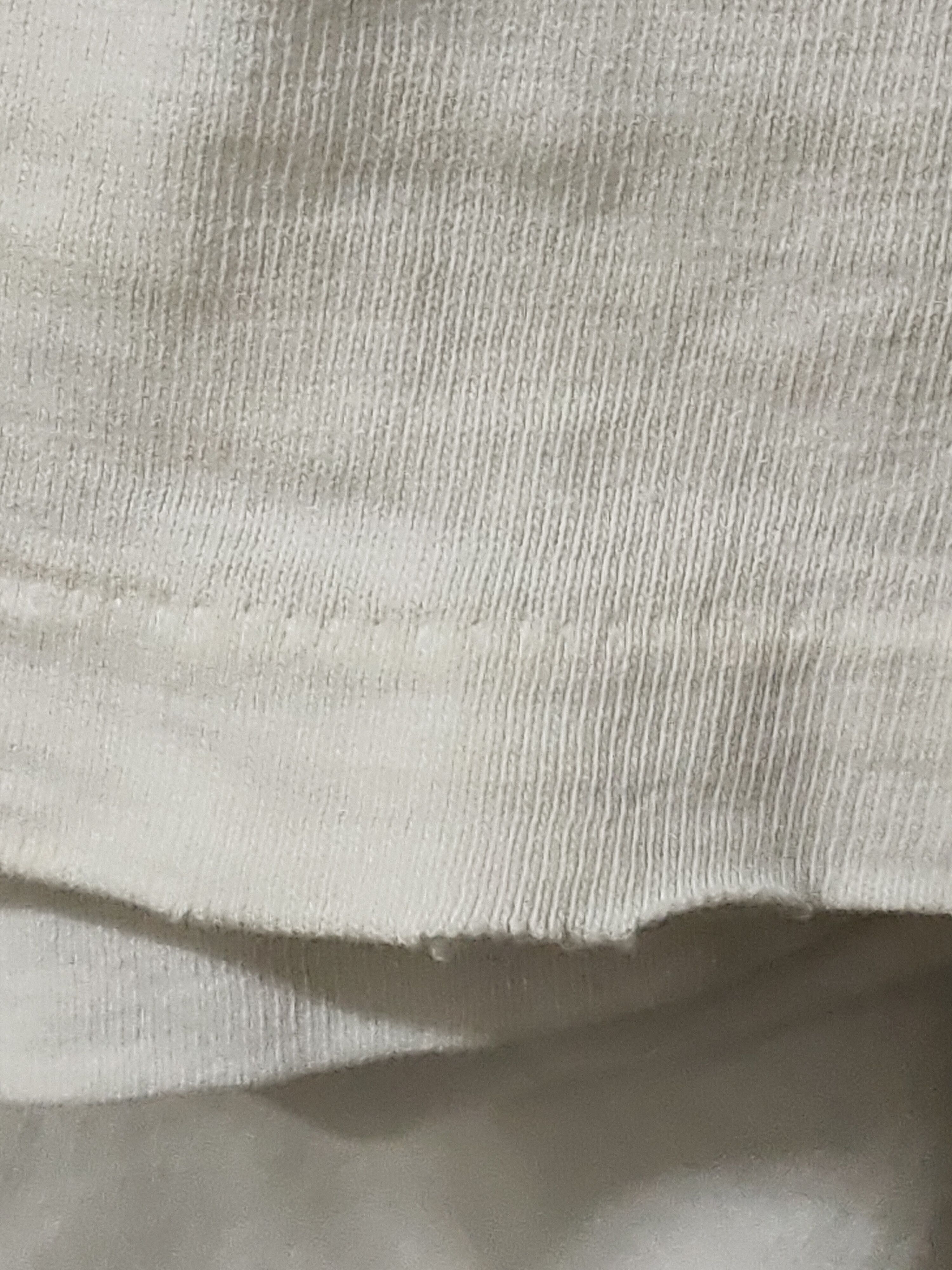 Hanes Hanes vintage 90s white tee print out very rare🔥 Size US L / EU 52-54 / 3 - 4 Thumbnail