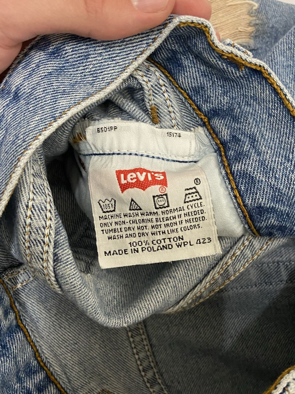 Levi's × Levi's Vintage Clothing × Vintage Vintage 90s Levi’s 501 Light Wash Distressed Denim Size US 32 / EU 48 - 9 Thumbnail