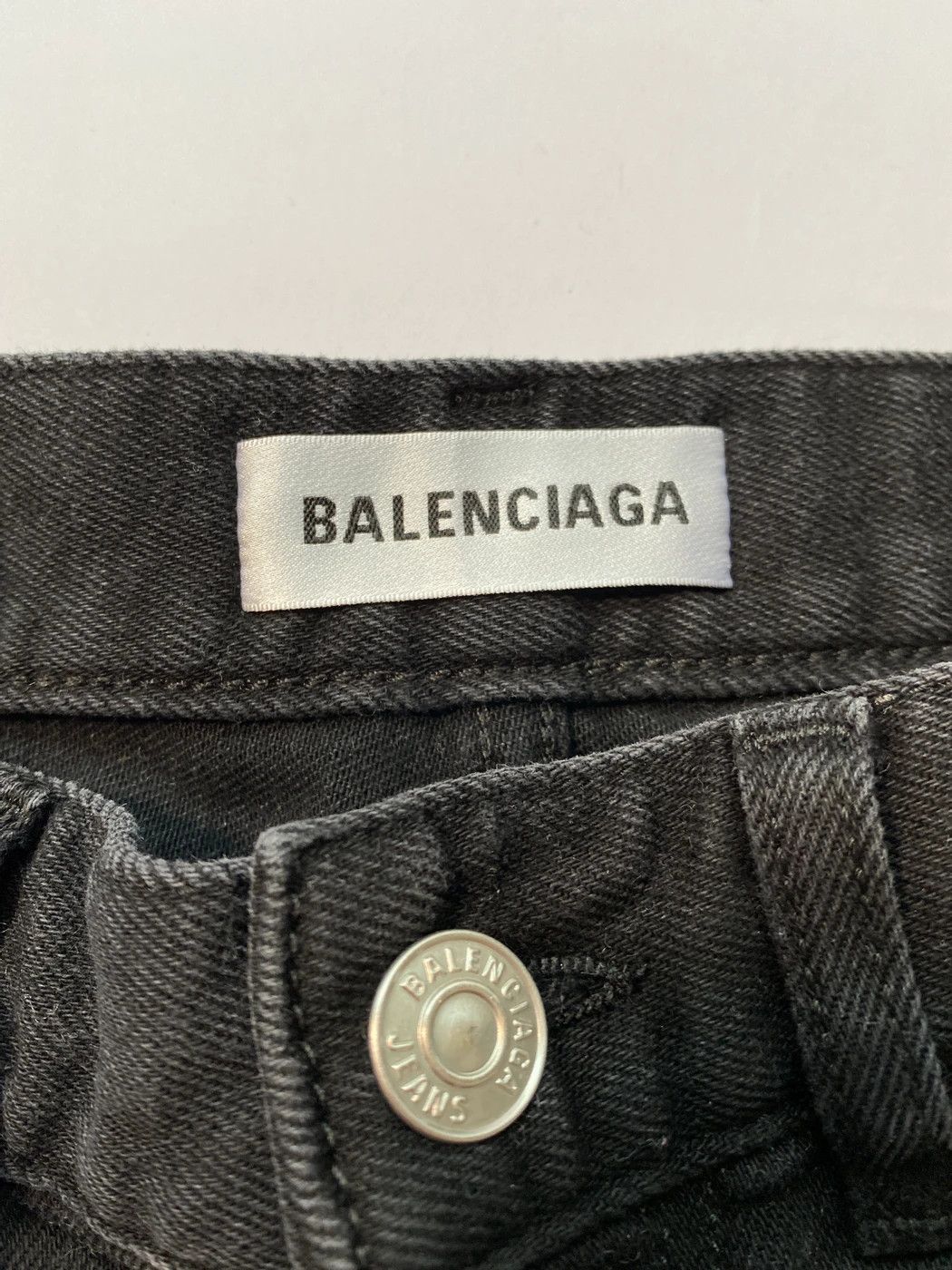 Balenciaga 2018 Balenciaga Black Stretchy Jeans Denim Size 26" / US 2 / IT 38 - 3 Thumbnail