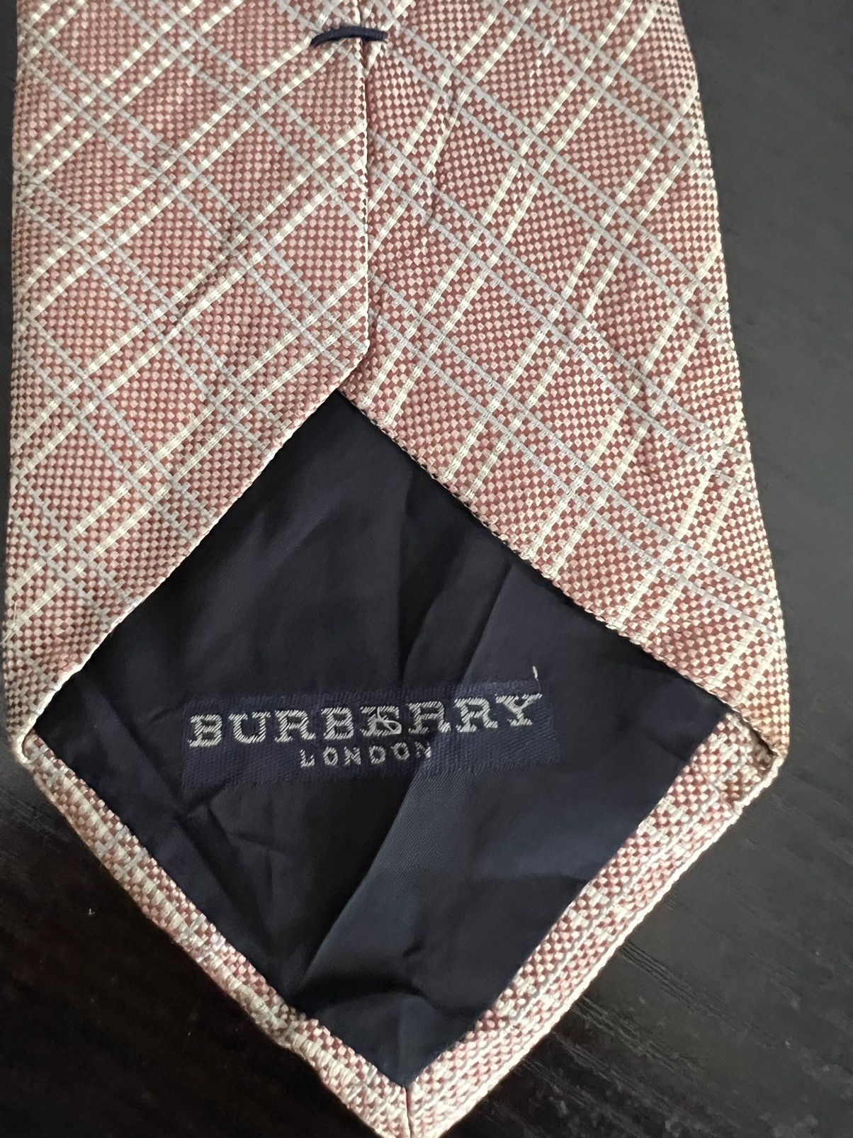 Burberry Burberry London Tie Size ONE SIZE - 6 Thumbnail
