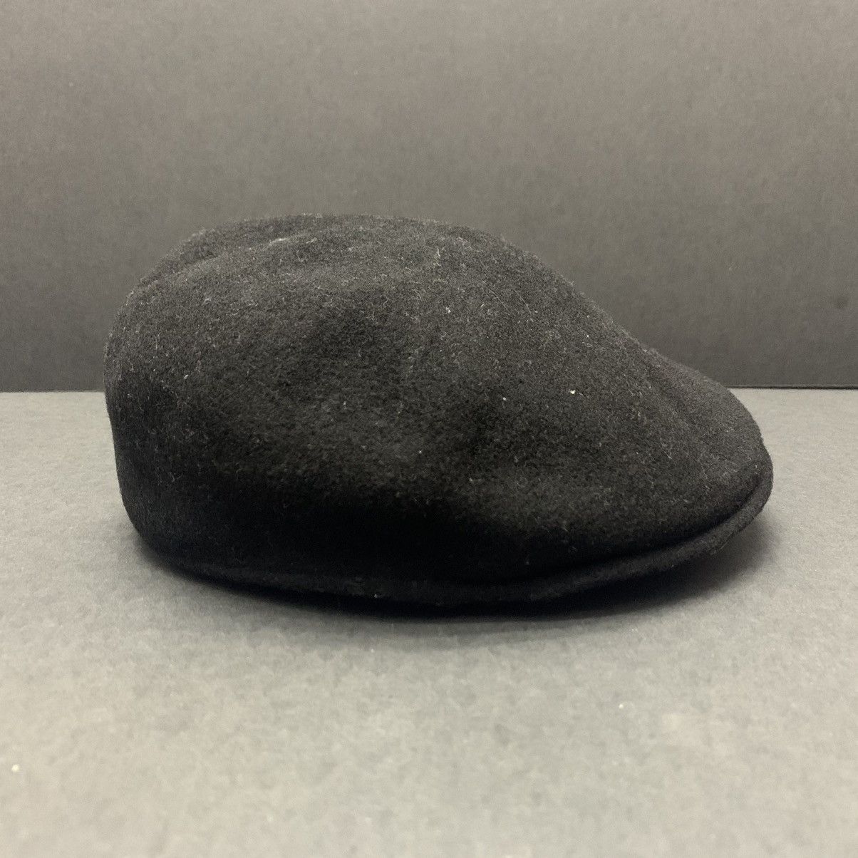 Vintage Kangol Wool Beretta Hat