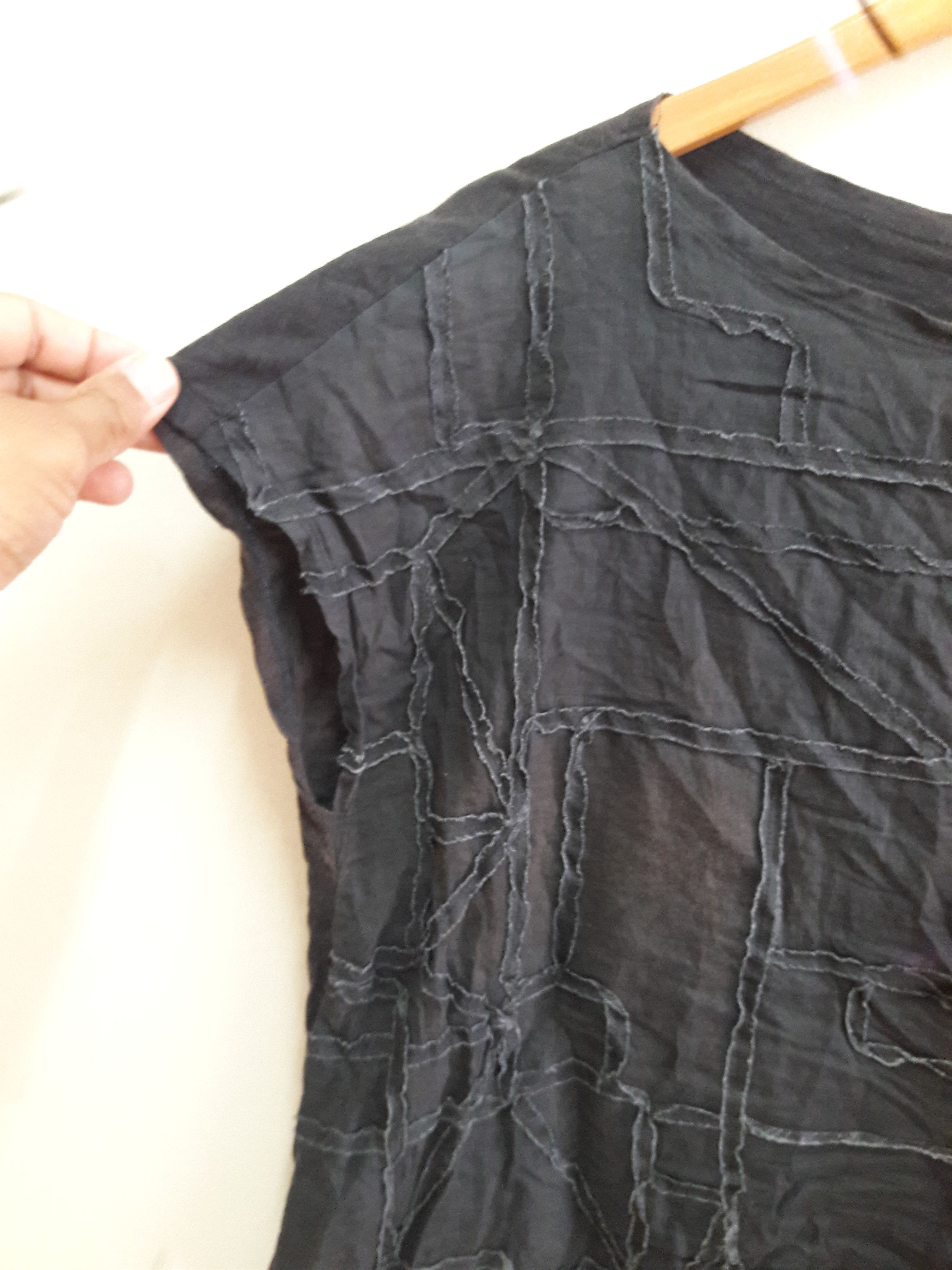 Issey Miyake Plantation by Issey Miyake for her Size M / US 6-8 / IT 42-44 - 3 Thumbnail