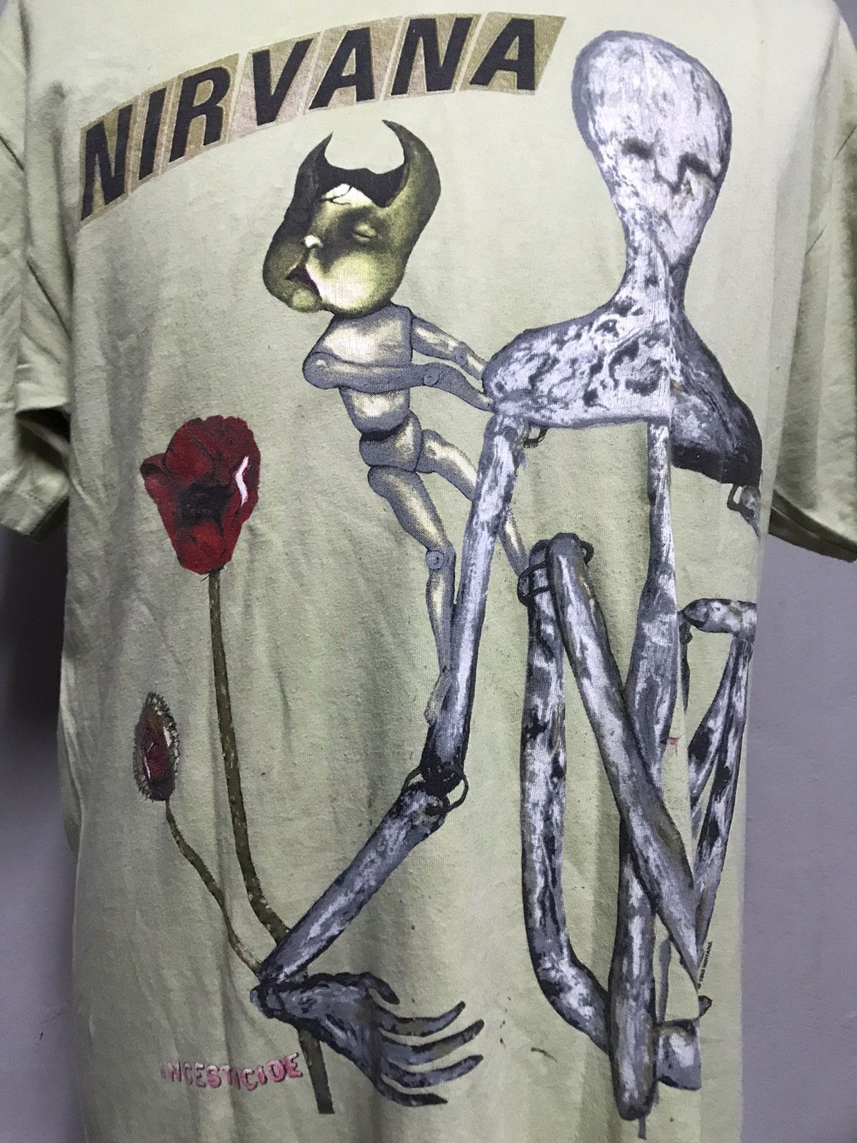 Band Tees × Nirvana × Vintage Vintage Nirvana Incesticide Tshirt Size US XL / EU 56 / 4 - 7 Thumbnail