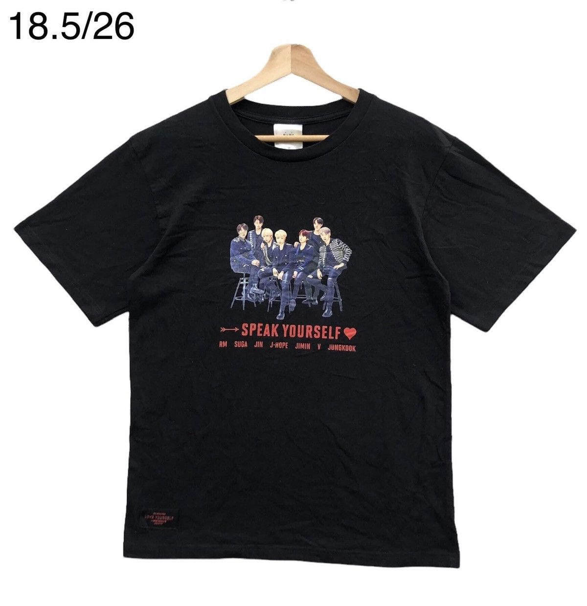 Band Tees 🔥Accept Binding Offer🔥 Big Hit Entertainment Size US S / EU 44-46 / 1 - 1 Thumbnail