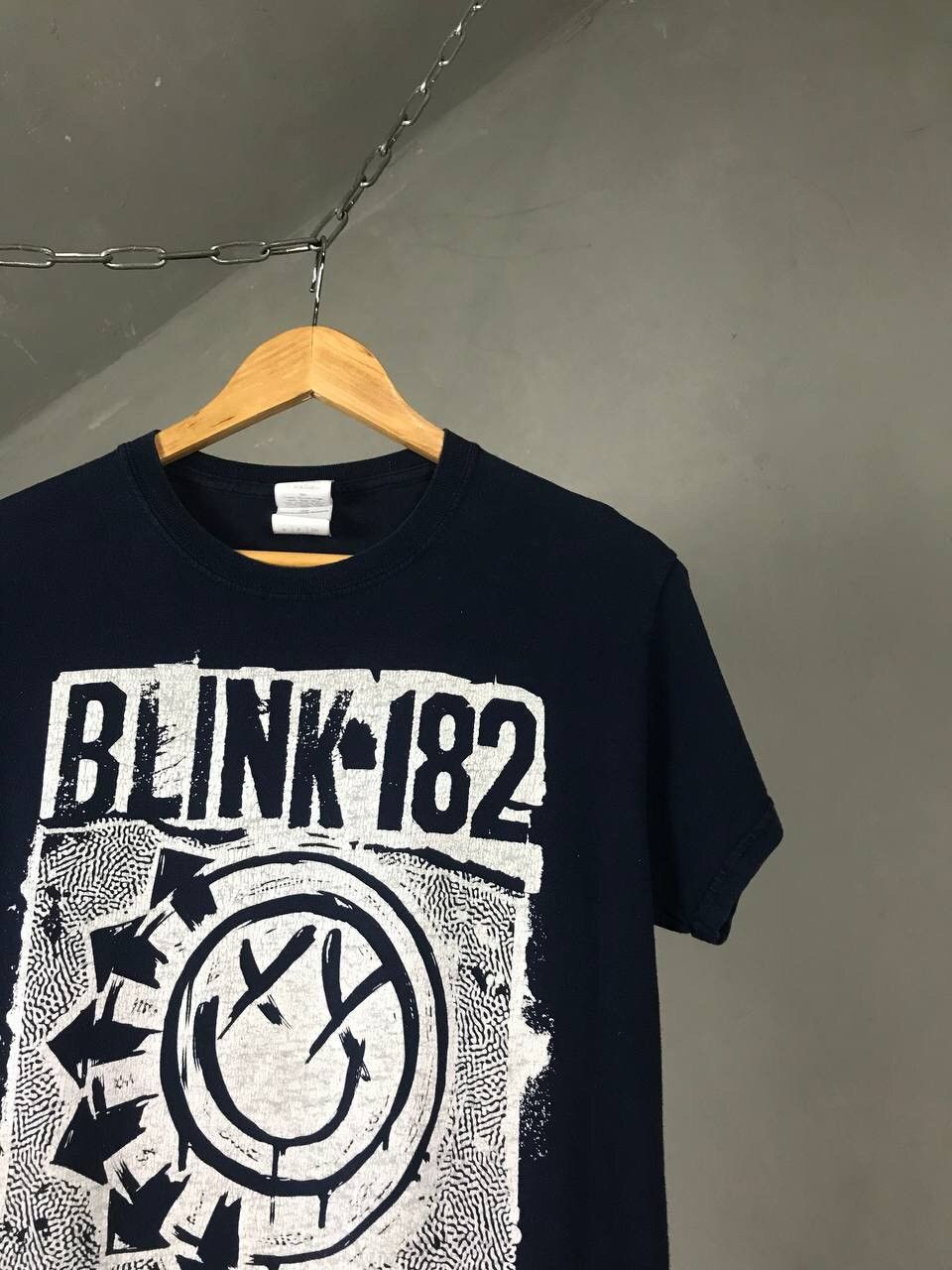 Band Tees Blink 182 vintage rock band tee Size US S / EU 44-46 / 1 - 2 Thumbnail