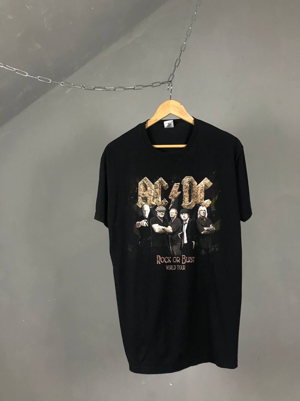 Band Tees AC/DC 2015 vintage rock band tour tee Size US L / EU 52-54 / 3 - 1 Thumbnail