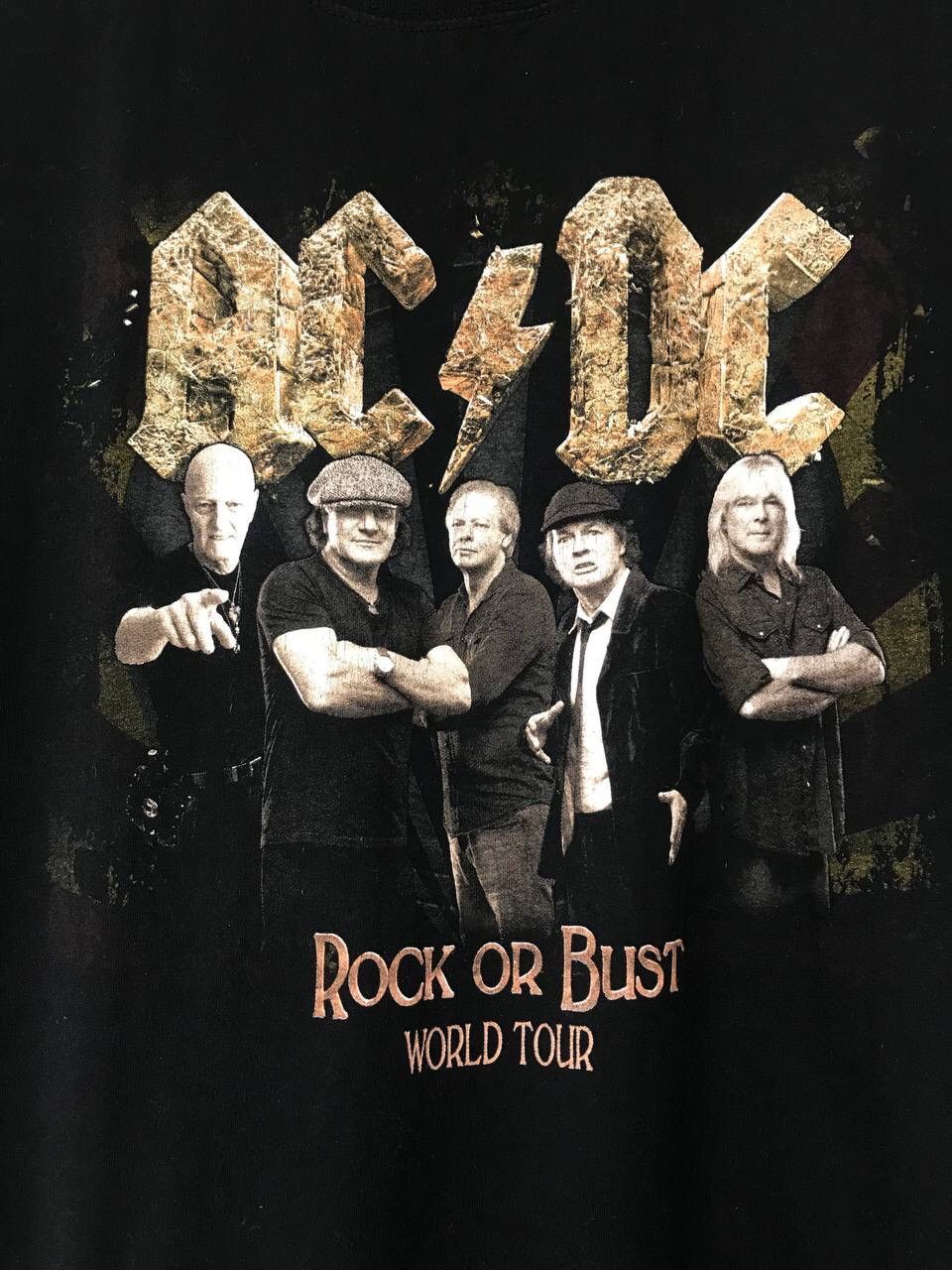 Band Tees AC/DC 2015 vintage rock band tour tee Size US L / EU 52-54 / 3 - 3 Thumbnail