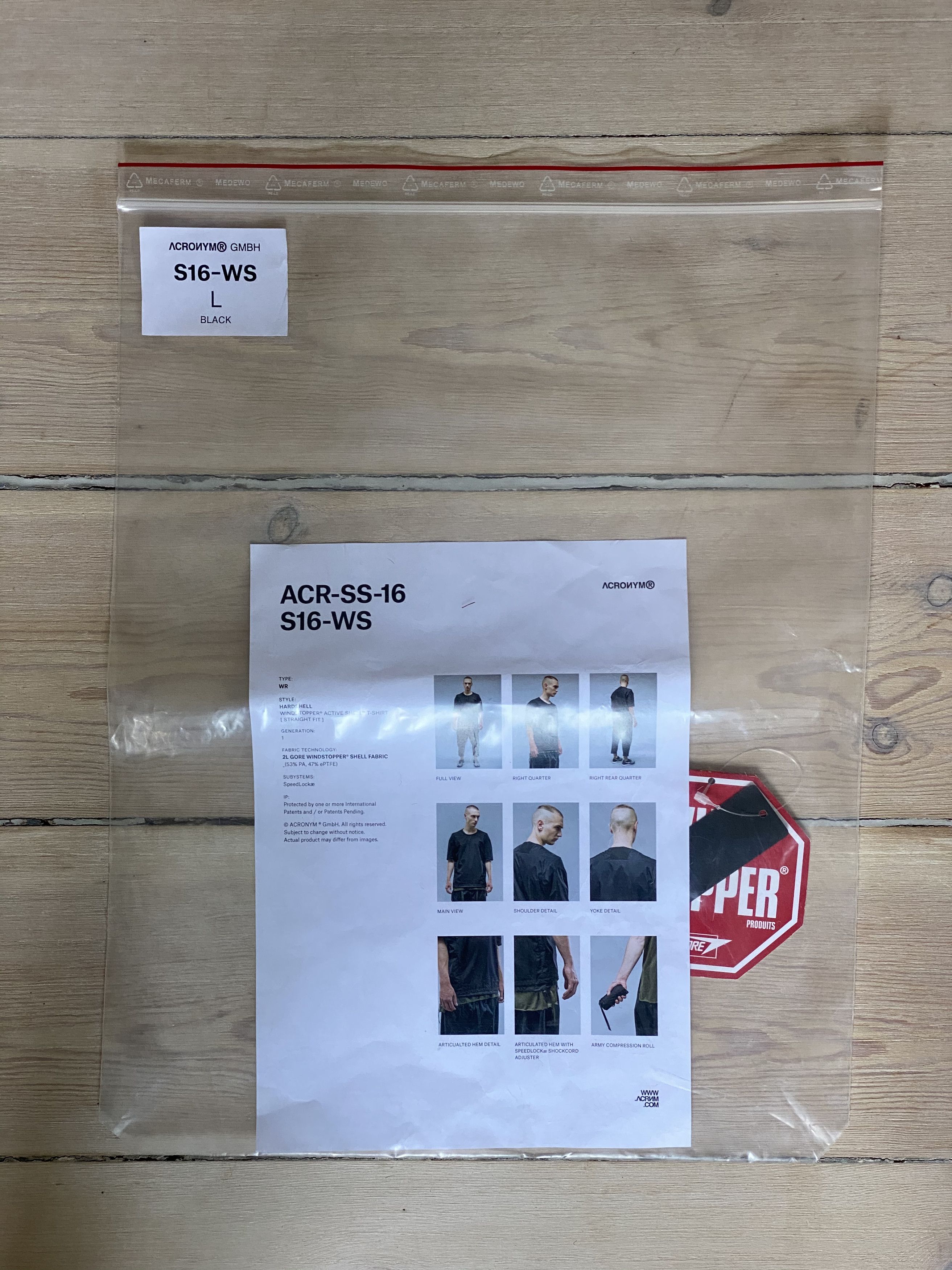 Acronym Acronym ACROИYM® S16-WS Bag & Sheet Size ONE SIZE - 1 Thumbnail
