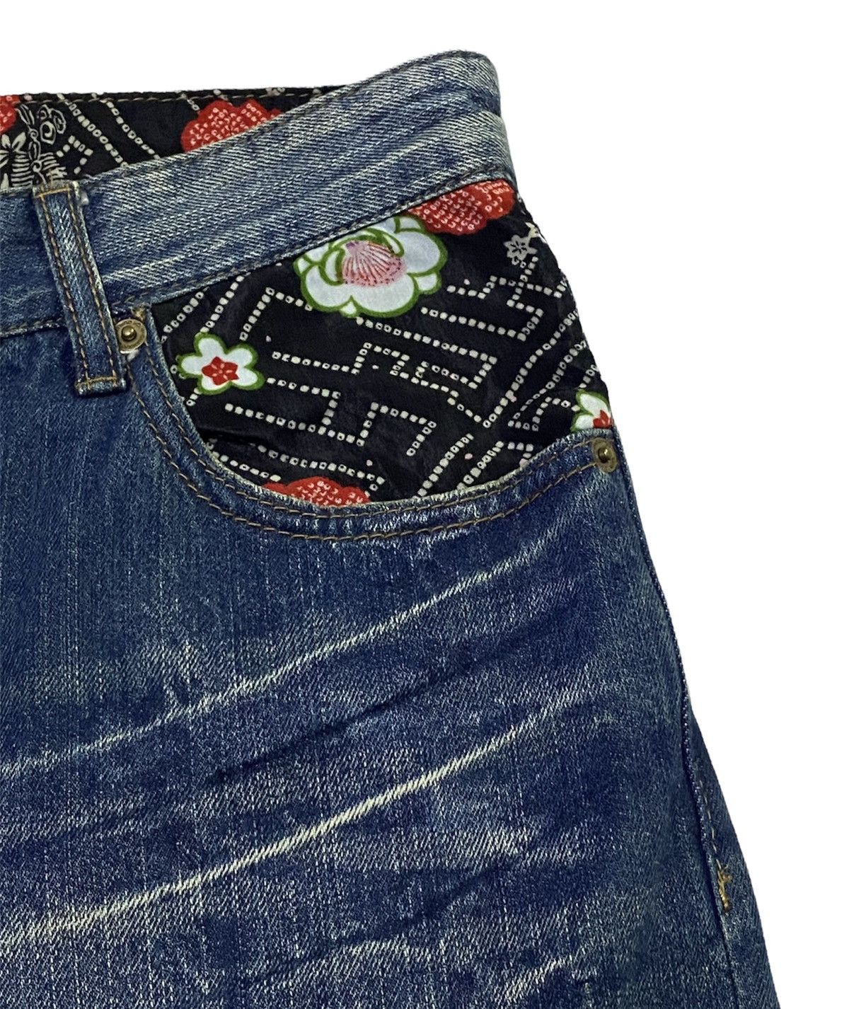Japanese Brand Japanese Brand "DOMINATE" Embroidery Sugai Koi Fish Jeans Size US 30 / EU 46 - 17 Thumbnail