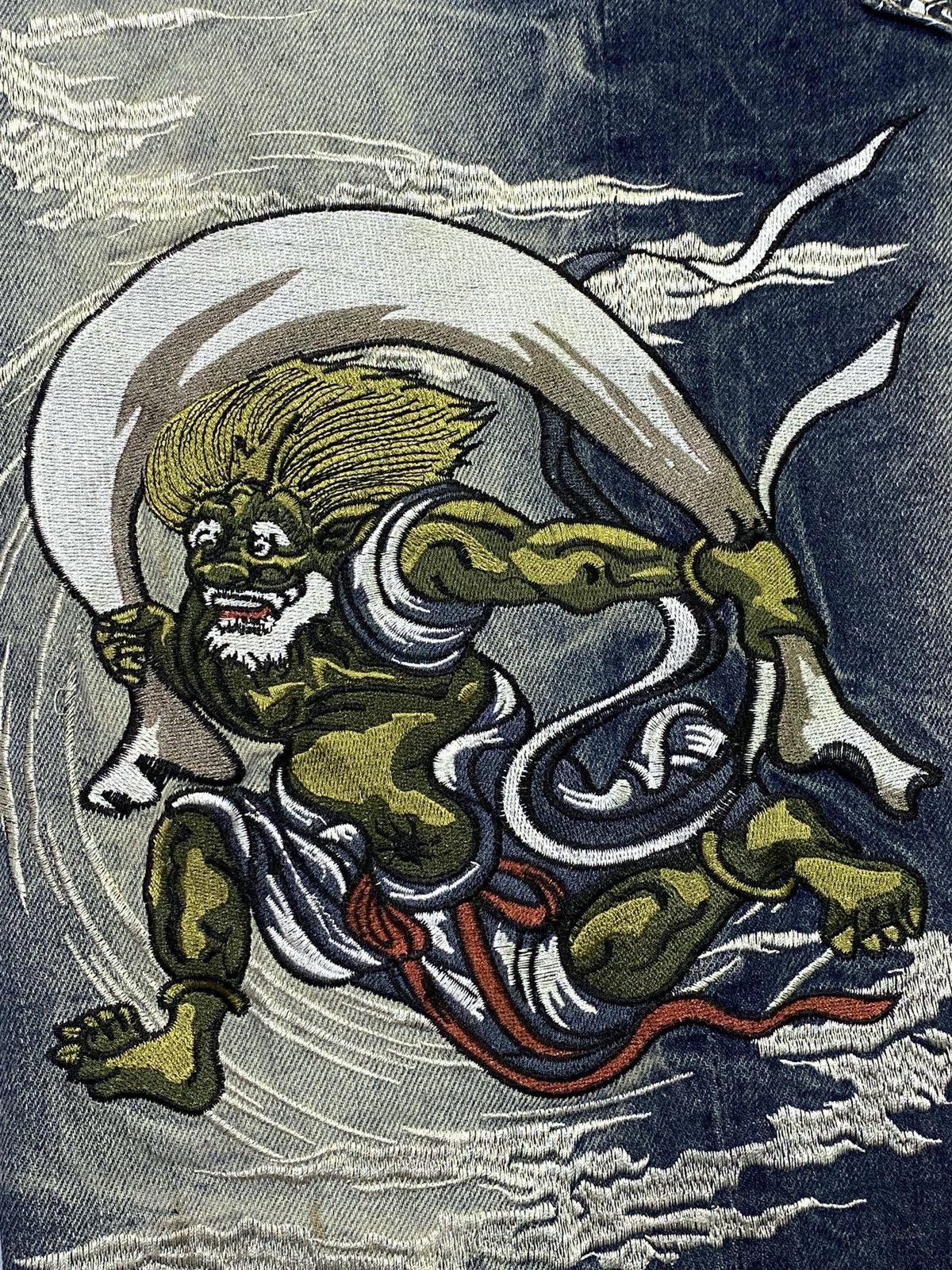 Japanese Brand FUGUTAITEN Fujin Raijin Japanese Style Embroidered Denim Size US 34 / EU 50 - 23 Thumbnail