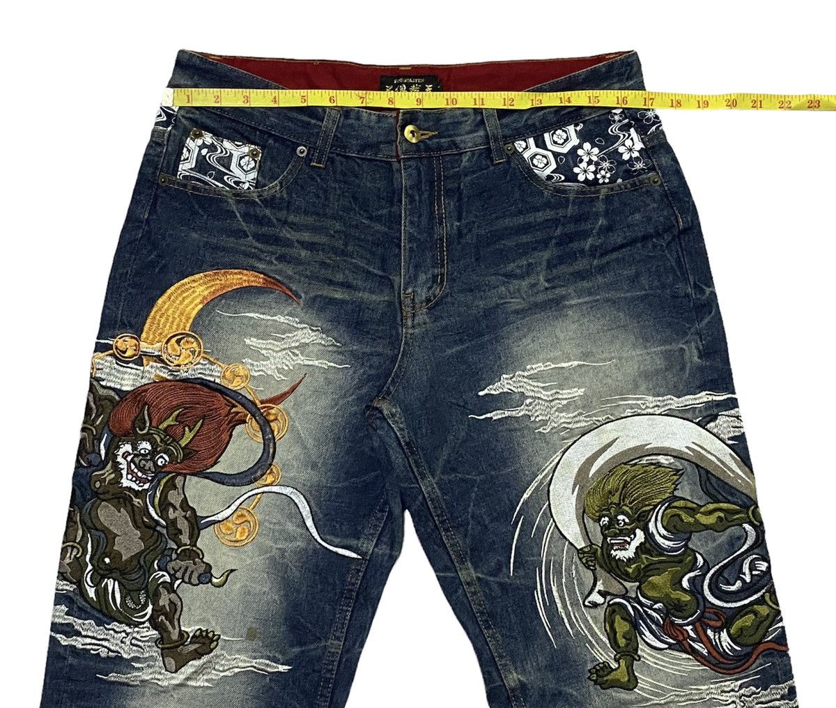 Japanese Brand FUGUTAITEN Fujin Raijin Japanese Style Embroidered Denim Size US 34 / EU 50 - 4 Thumbnail
