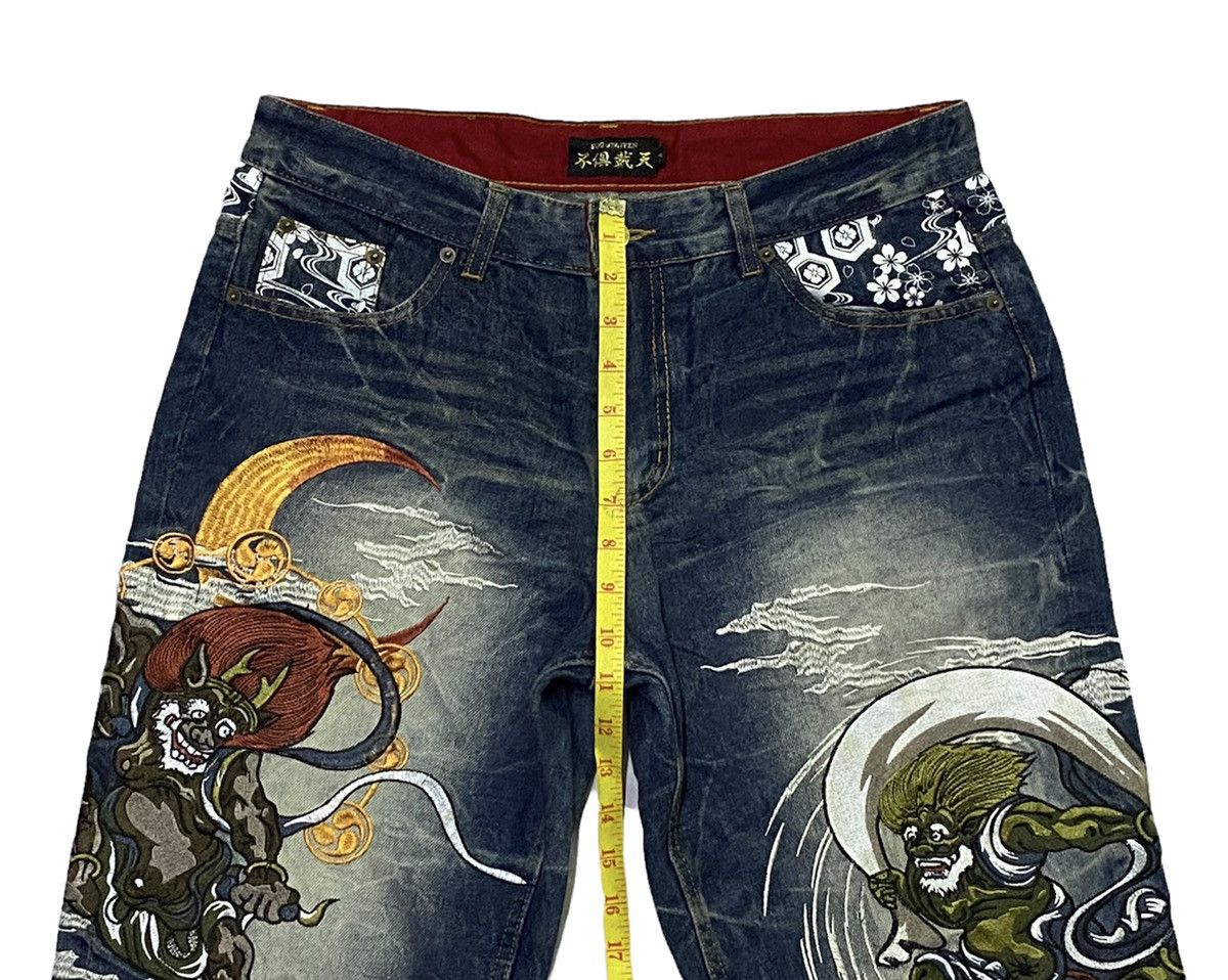 Japanese Brand FUGUTAITEN Fujin Raijin Japanese Style Embroidered Denim Size US 34 / EU 50 - 5 Thumbnail