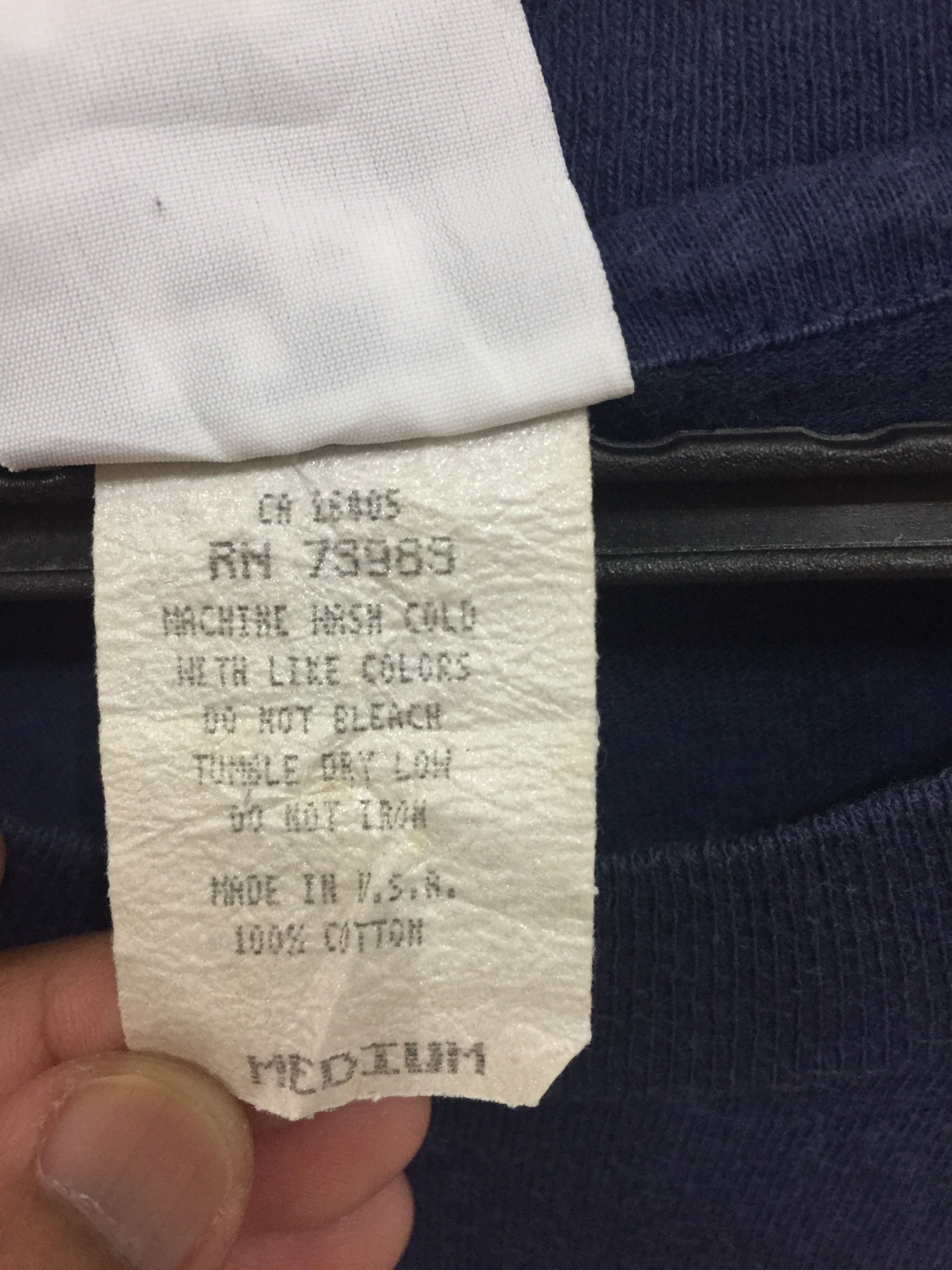 Helly Hansen Vintage Helly Hansen t shirt sea gear big logo size M Size US M / EU 48-50 / 2 - 4 Thumbnail