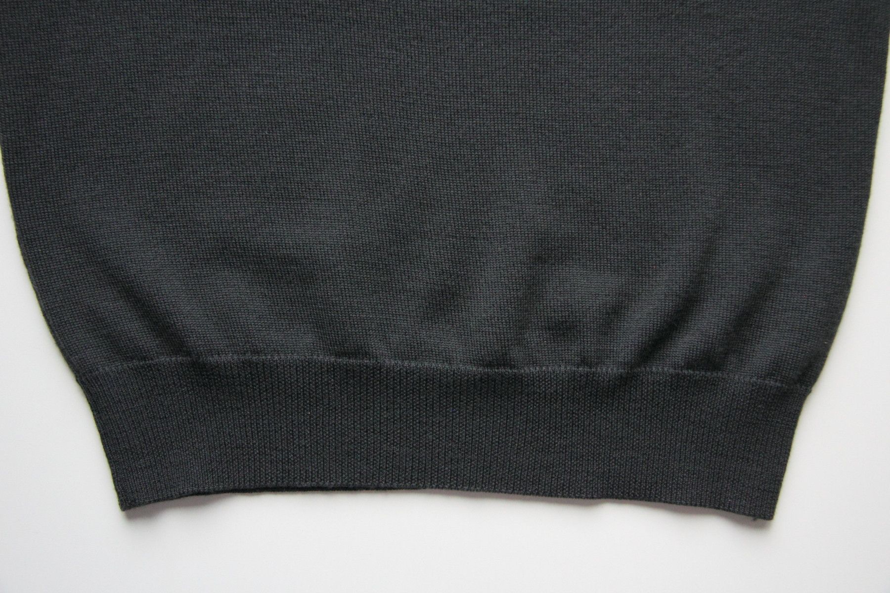 Alaia ALAIA SWEATER SIZE XS Size XS / US 0-2 / IT 36-38 - 5 Thumbnail