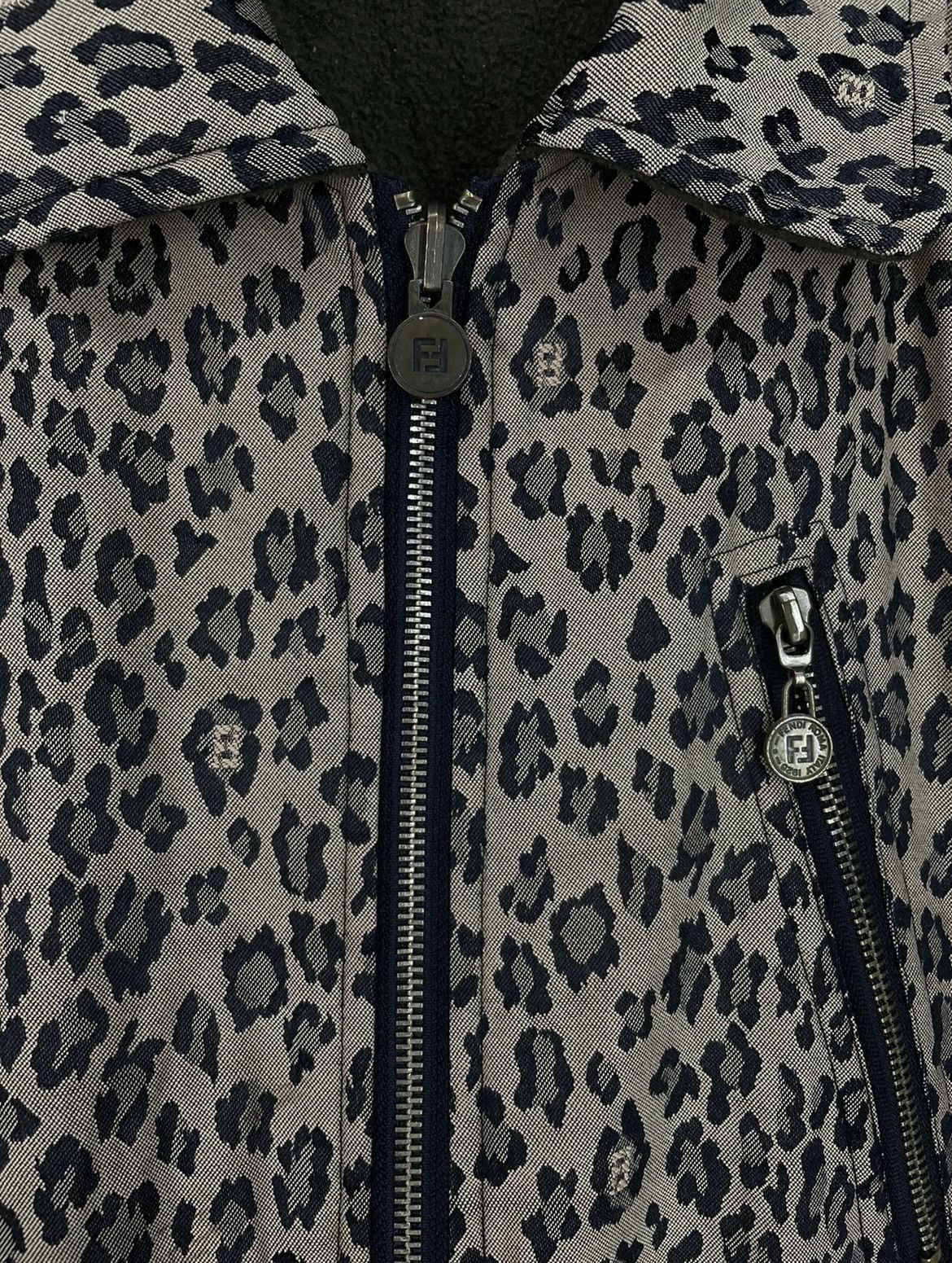 Fendi Vintage Fendi Leopard reversible jacket Size US L / EU 52-54 / 3 - 8 Thumbnail