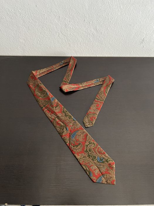 yves saint laurent knit tie
