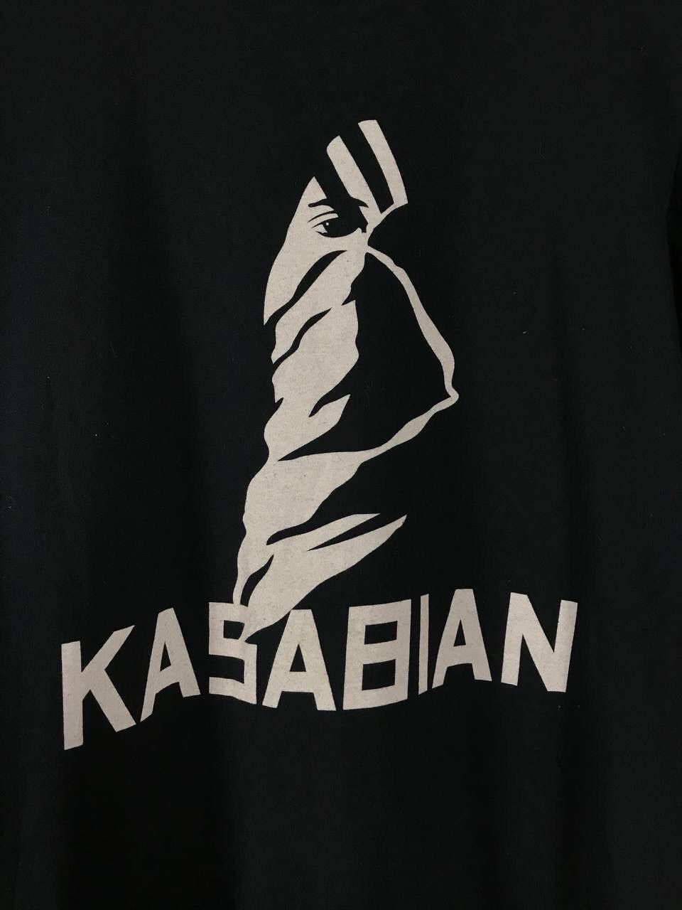 Band Tees Kasabian Vintage Rock Band Tour Tee Size US M / EU 48-50 / 2 - 3 Thumbnail