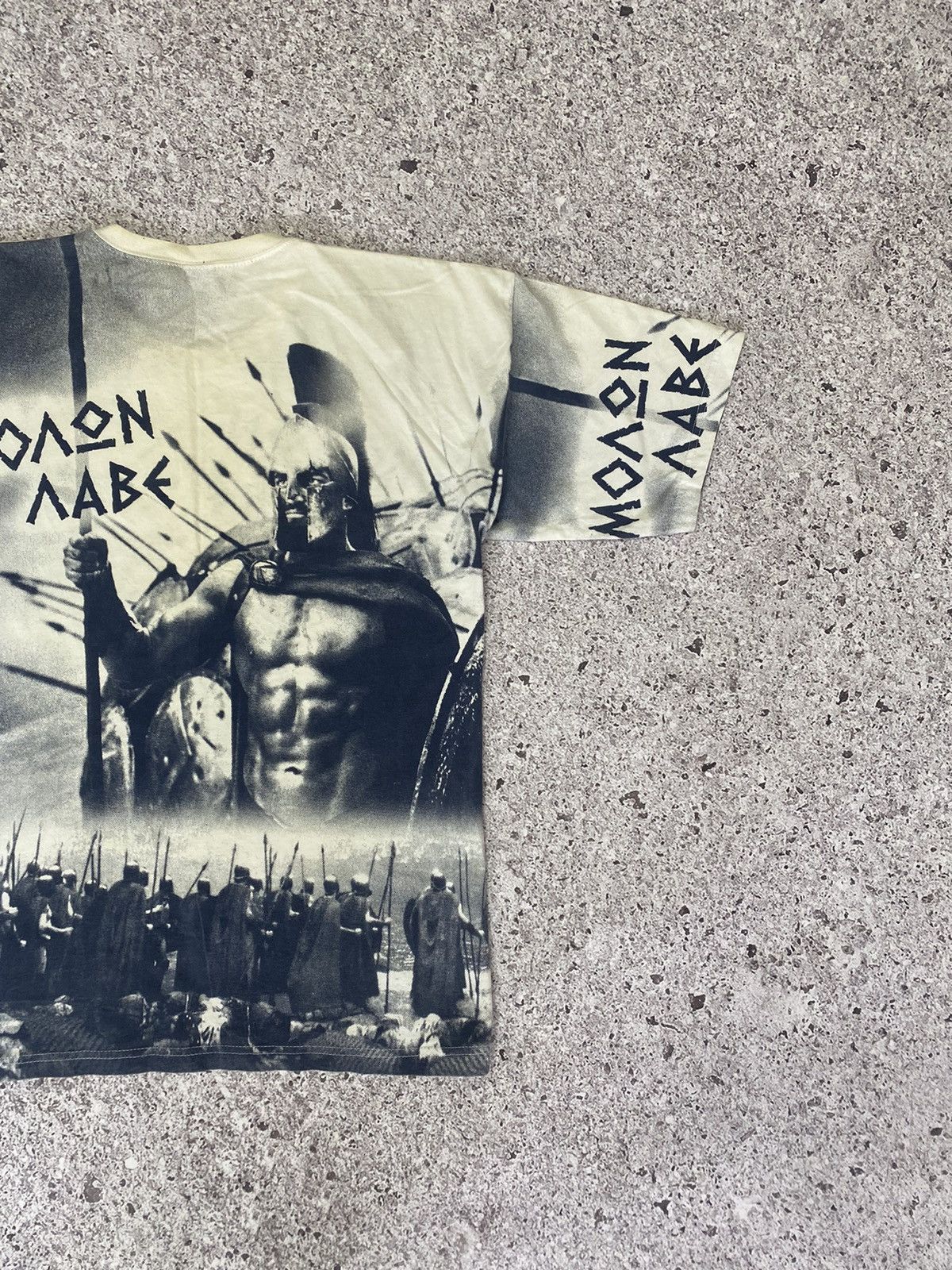 Arts & Science × Vintage Vintage Greece 300 Spartans All Over Print T-shirt 90’s Size US M / EU 48-50 / 2 - 6 Thumbnail