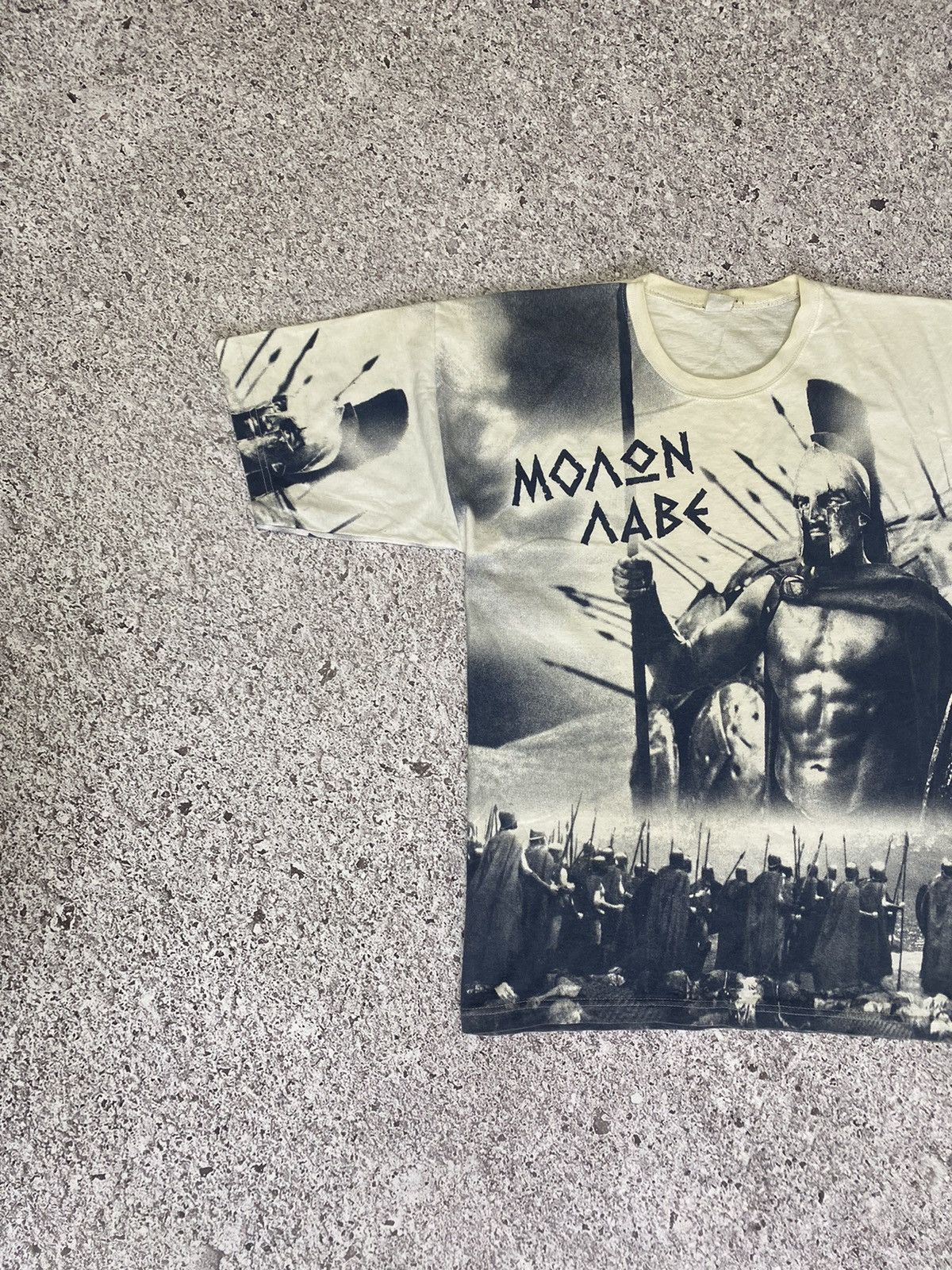 Arts & Science × Vintage Vintage Greece 300 Spartans All Over Print T-shirt 90’s Size US M / EU 48-50 / 2 - 2 Thumbnail