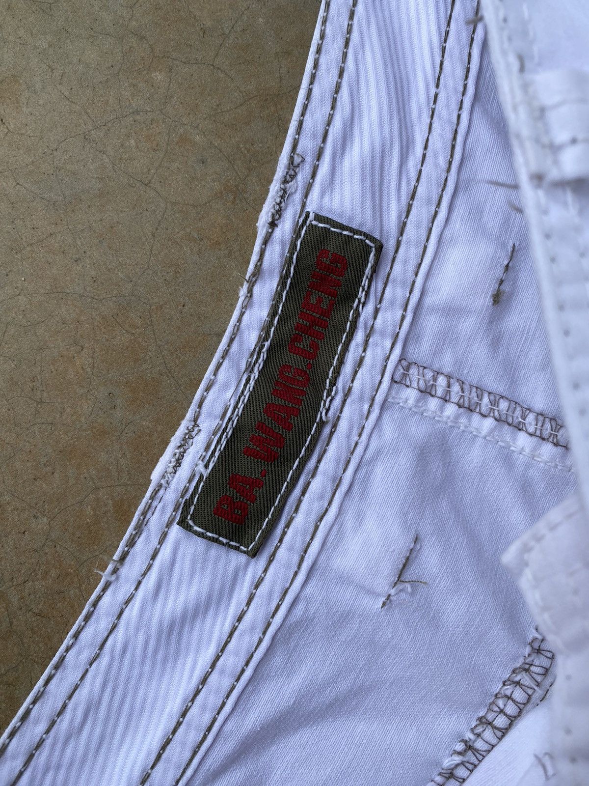 Japanese Brand Vintage Y2k Ba.Wang.Cheng Multi-Pocket Cargo Pants Size US 31 - 15 Thumbnail