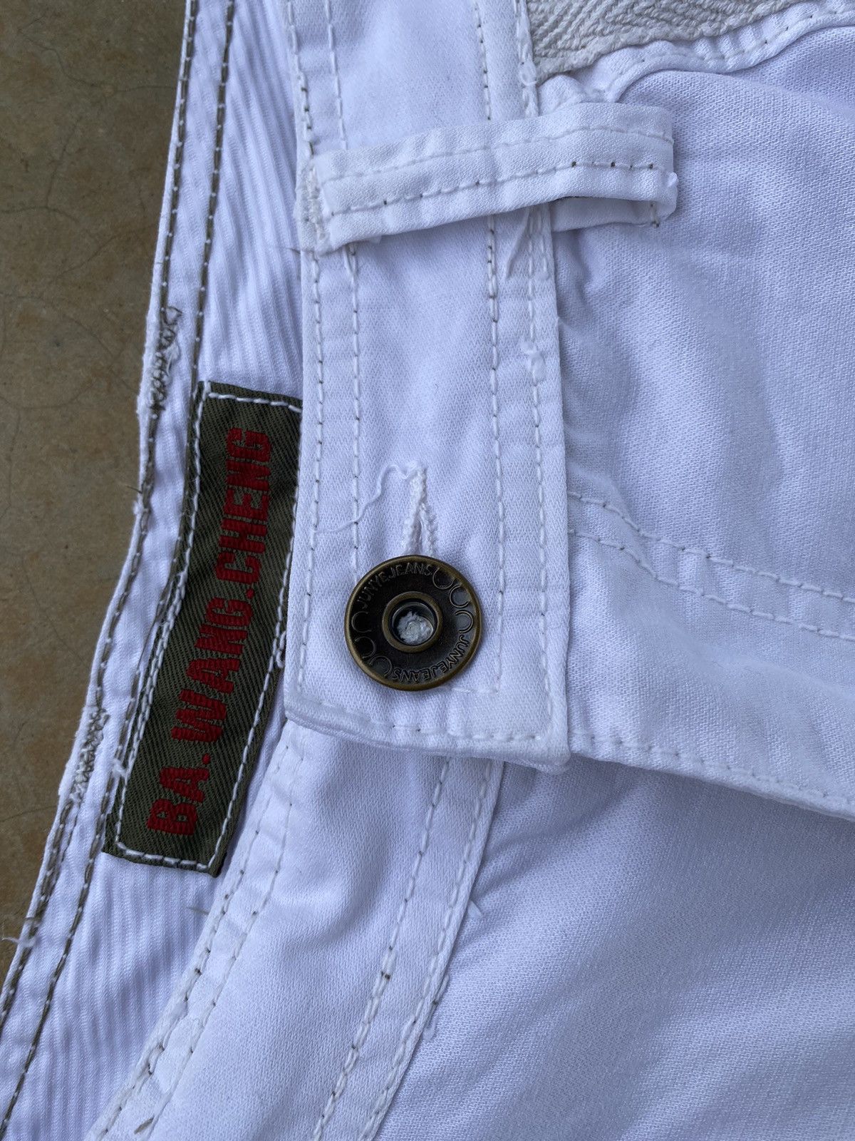 Japanese Brand Vintage Y2k Ba.Wang.Cheng Multi-Pocket Cargo Pants Size US 31 - 7 Thumbnail
