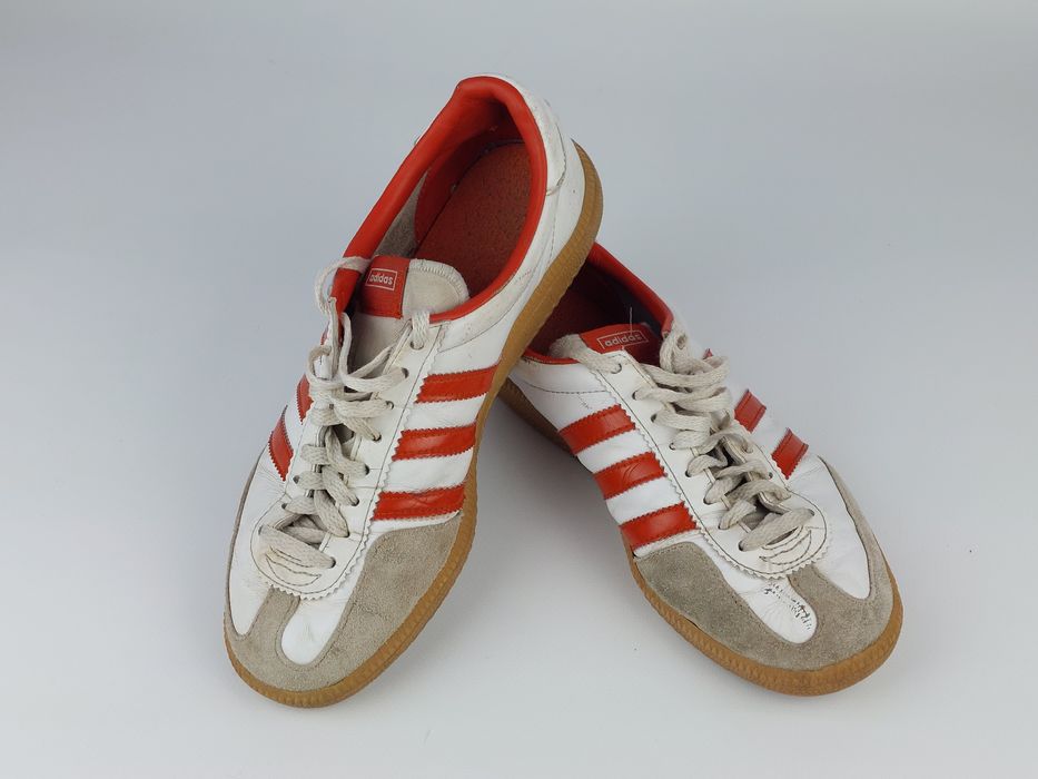 Adidas Vintage Adidas Universal Sneakers | Grailed