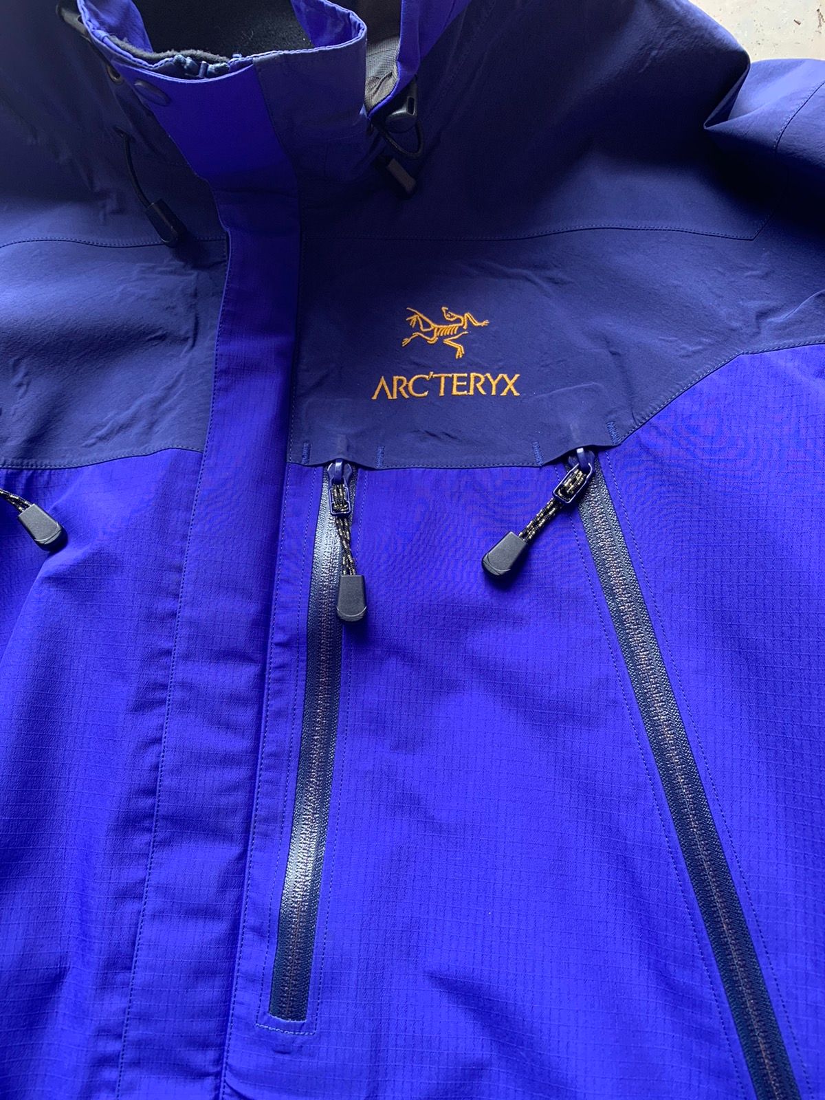 Arc'Teryx Vintage 1998 Arc’teryx Theta AR | Grailed