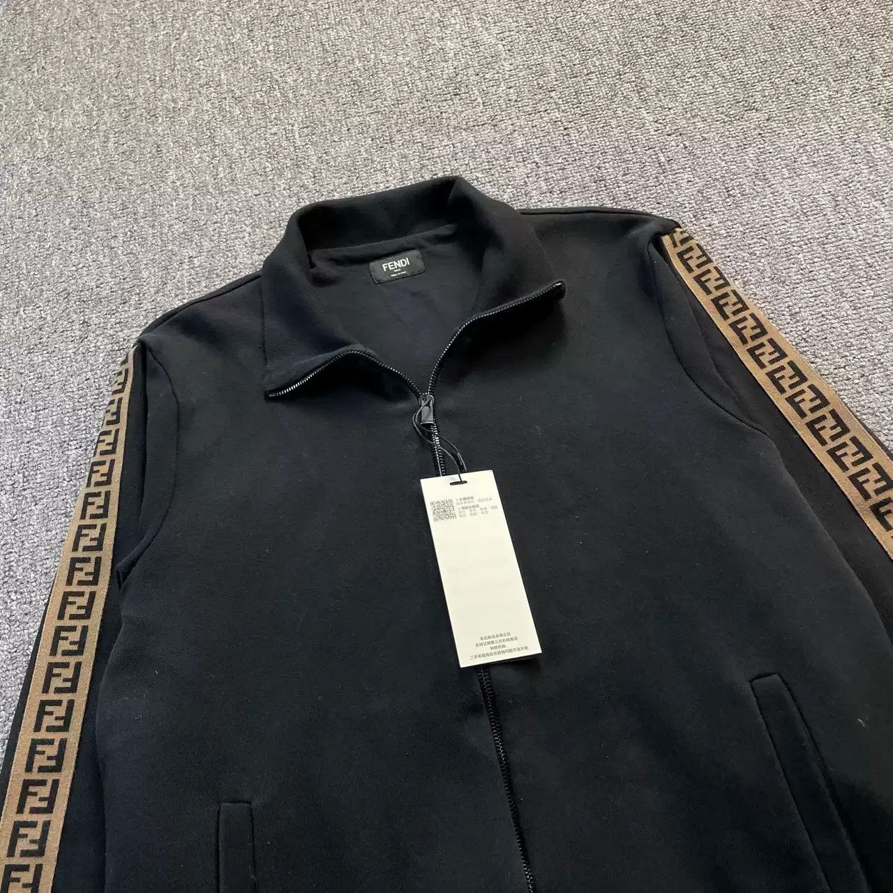 Fendi FENDI Fendi unicorn arm double F school uniform jacket Size US S / EU 44-46 / 1 - 4 Thumbnail