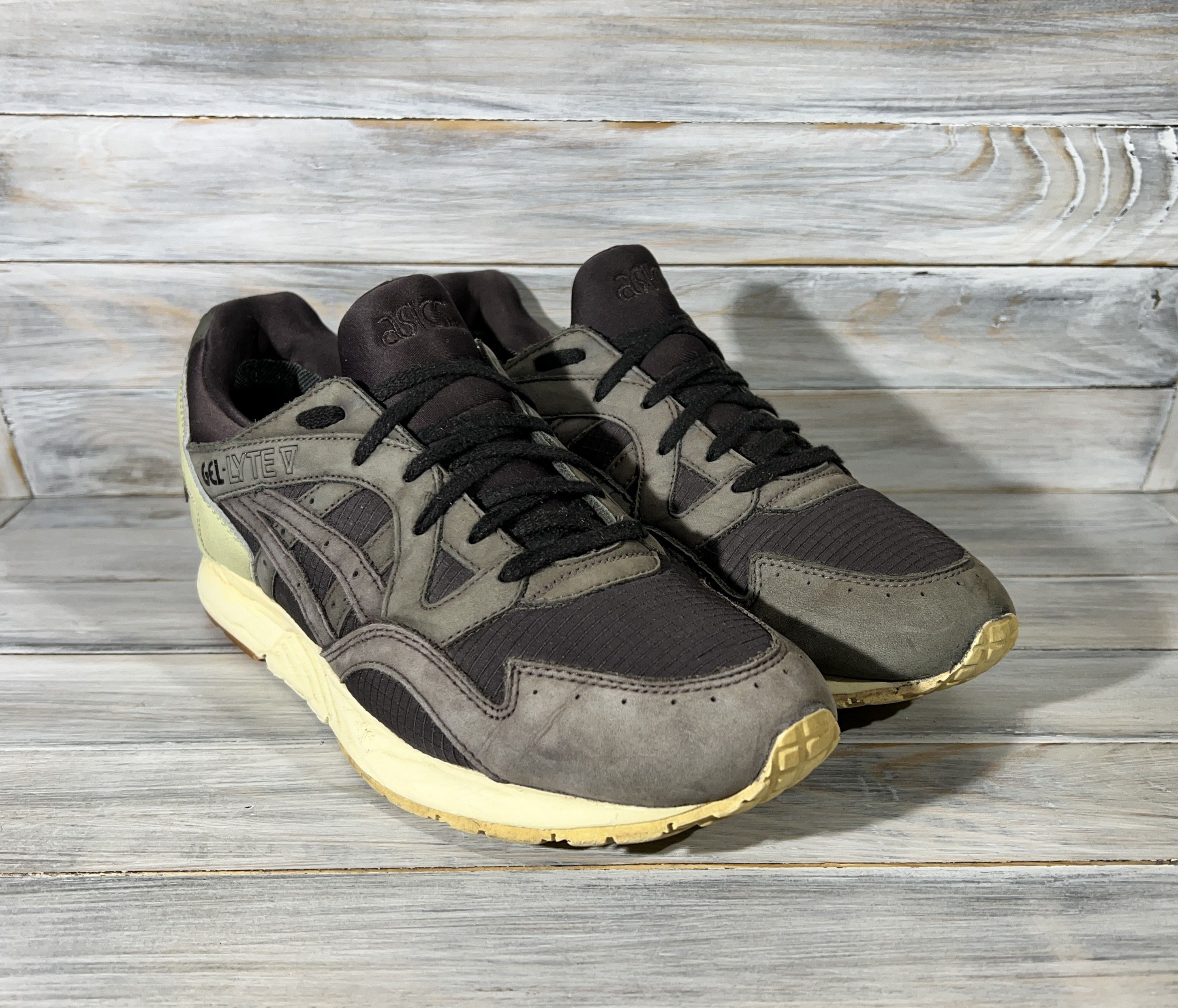 Asics Asics Saint Alfred Gel Lyte V After Dark ‘Windy City’ Size US 10 / EU 43 - 2 Thumbnail