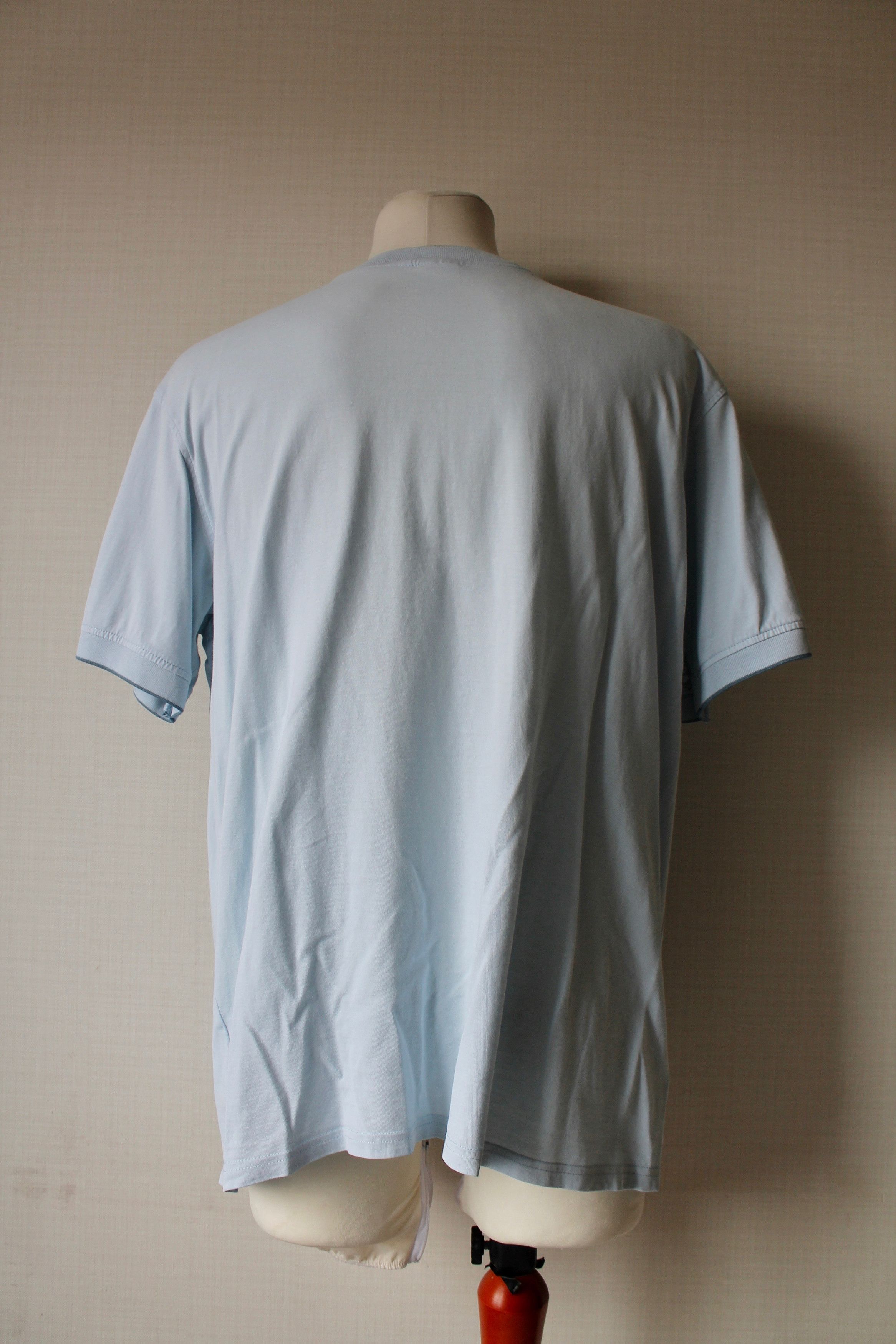 Nike Vintage Nike T Shirt v neck Cotton Blue worn Tee logo Size US XXL / EU 58 / 5 - 4 Thumbnail