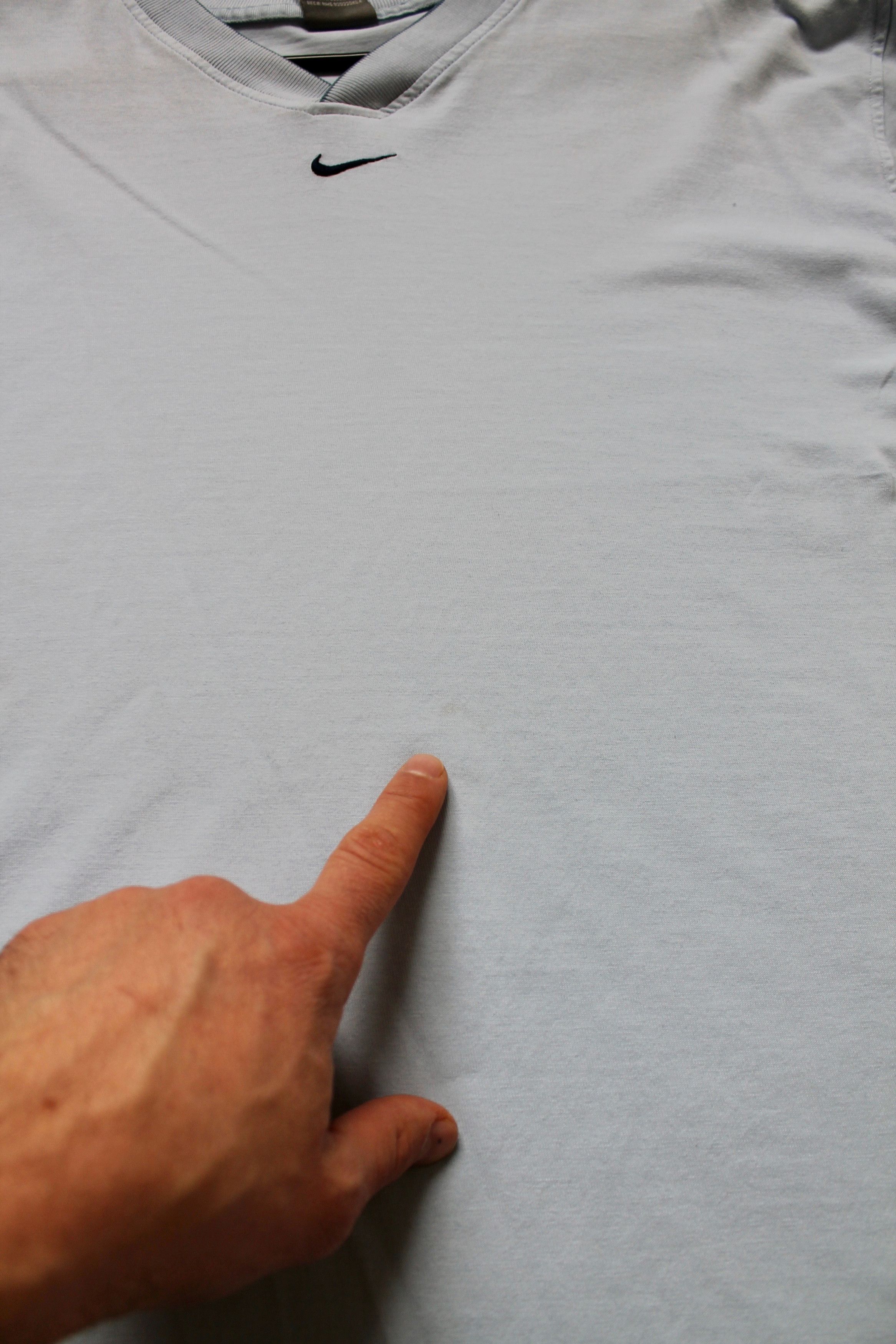 Nike Vintage Nike T Shirt v neck Cotton Blue worn Tee logo Size US XXL / EU 58 / 5 - 8 Thumbnail