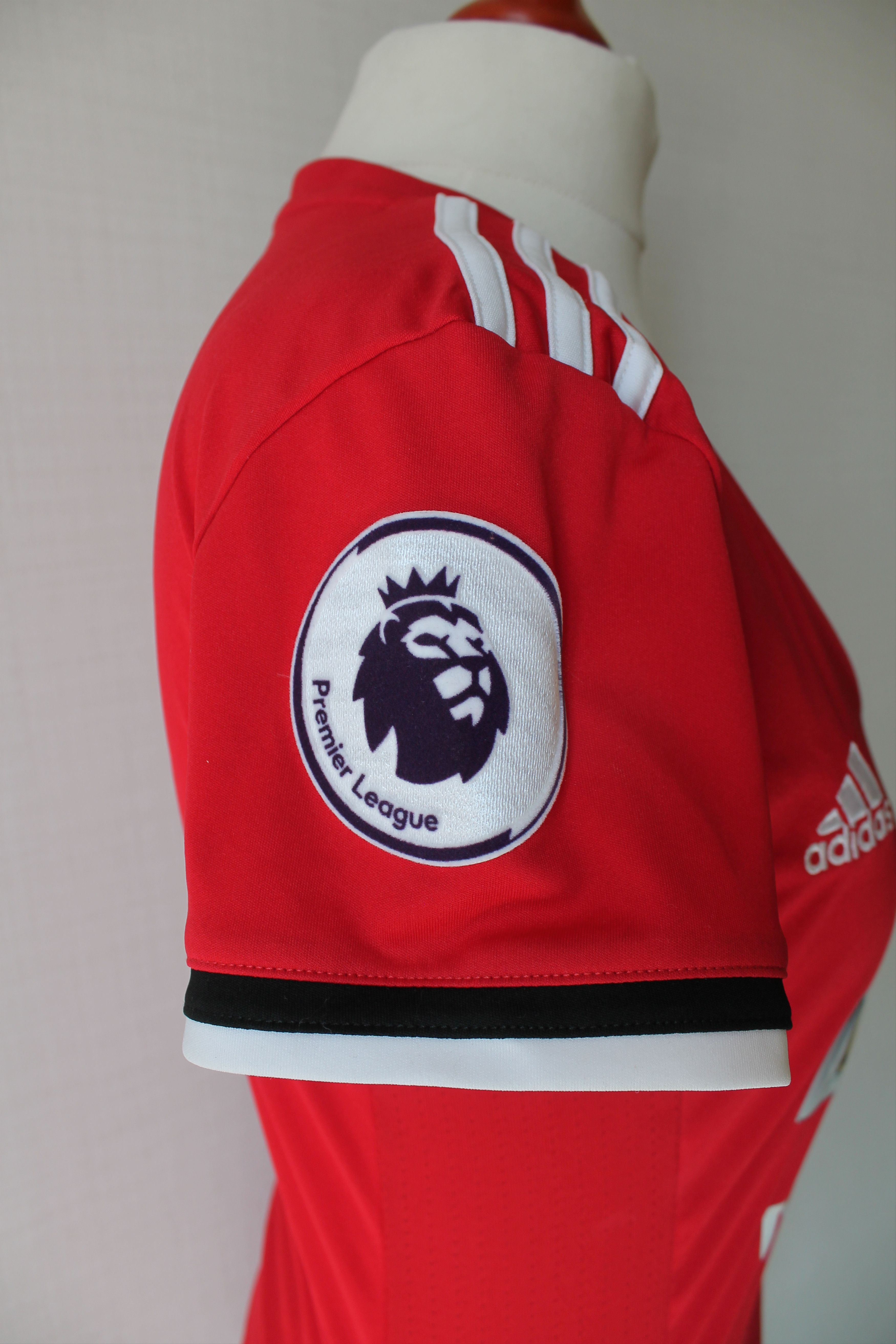 Adidas 2017 / 18 Manchester United Soccer Women's Jersey Team Size ONE SIZE - 5 Thumbnail