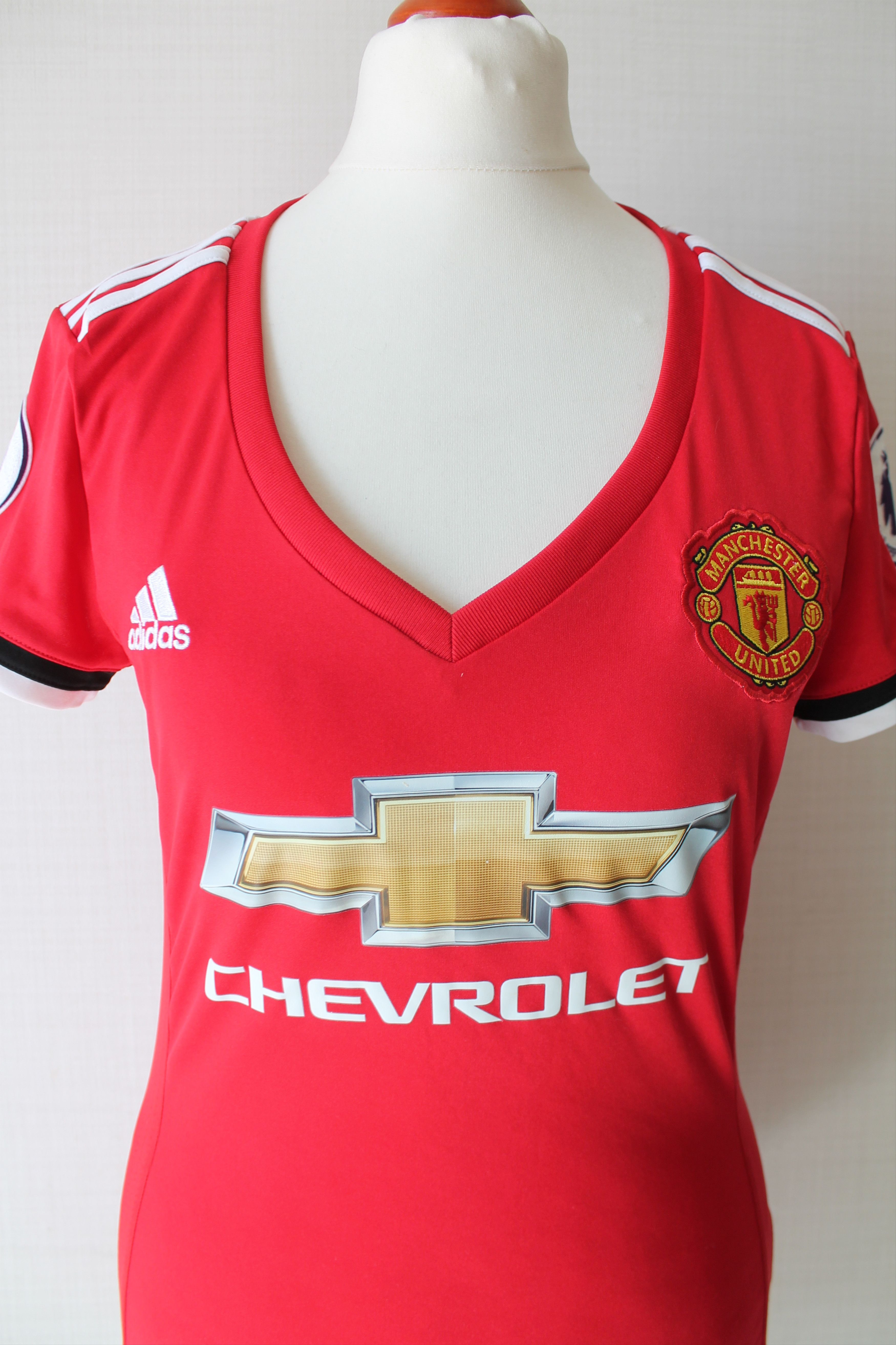 Adidas 2017 / 18 Manchester United Soccer Women's Jersey Team Size ONE SIZE - 2 Thumbnail
