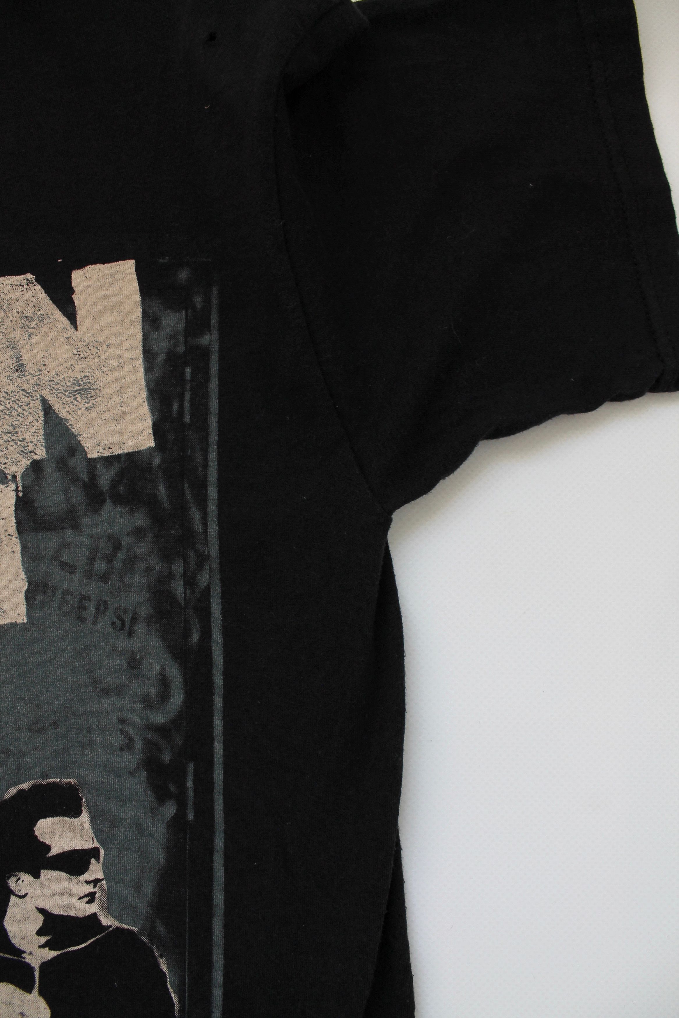 Band Tees VINTAGE! Green Day t-shirt 2010 WORLD TOUR size Small Size US S / EU 44-46 / 1 - 5 Thumbnail