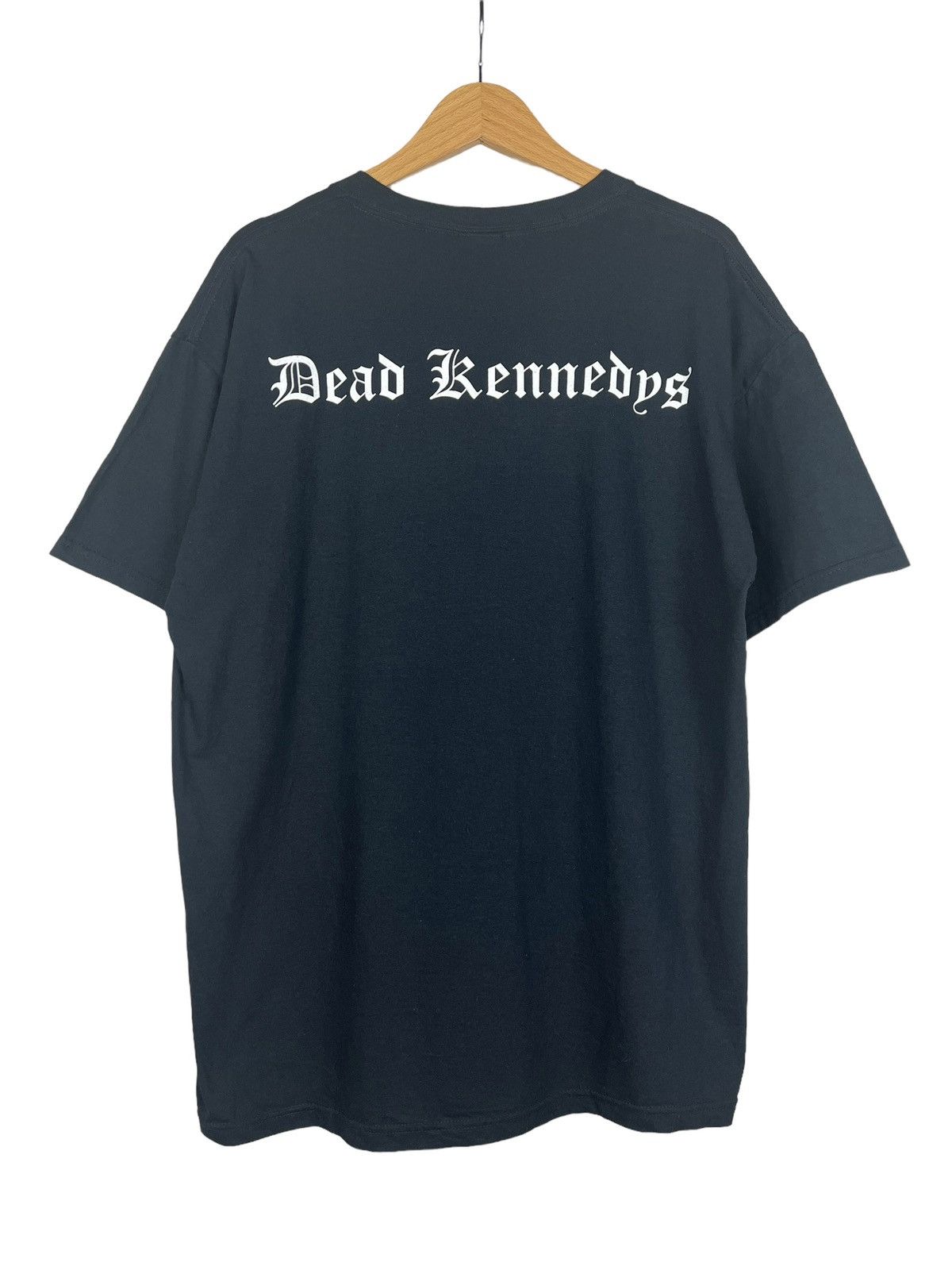 Band Tees 2010 Cinder Block Dead Kennedys Tshirt Size US L / EU 52-54 / 3 - 2 Thumbnail