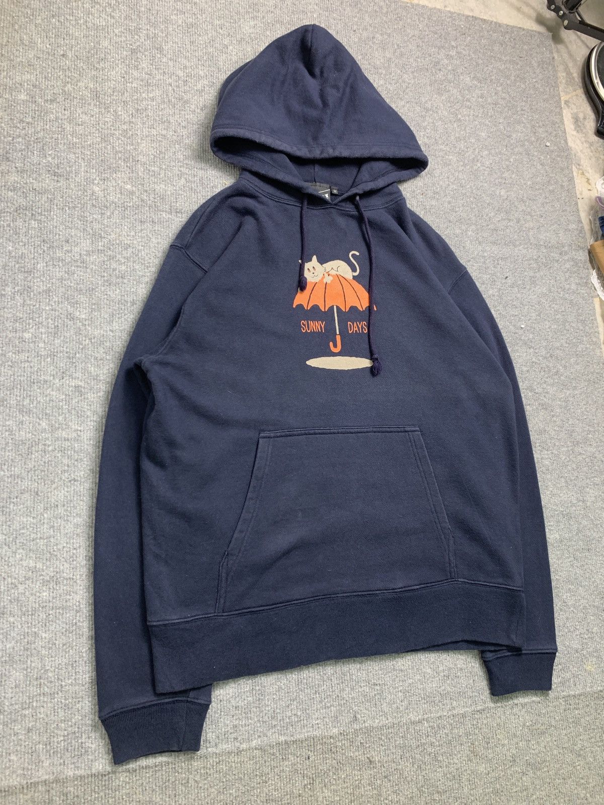 Beams Plus × Japanese Brand Beams Plus Sunny Days Cool Image Hoodie Size US M / EU 48-50 / 2 - 2 Thumbnail