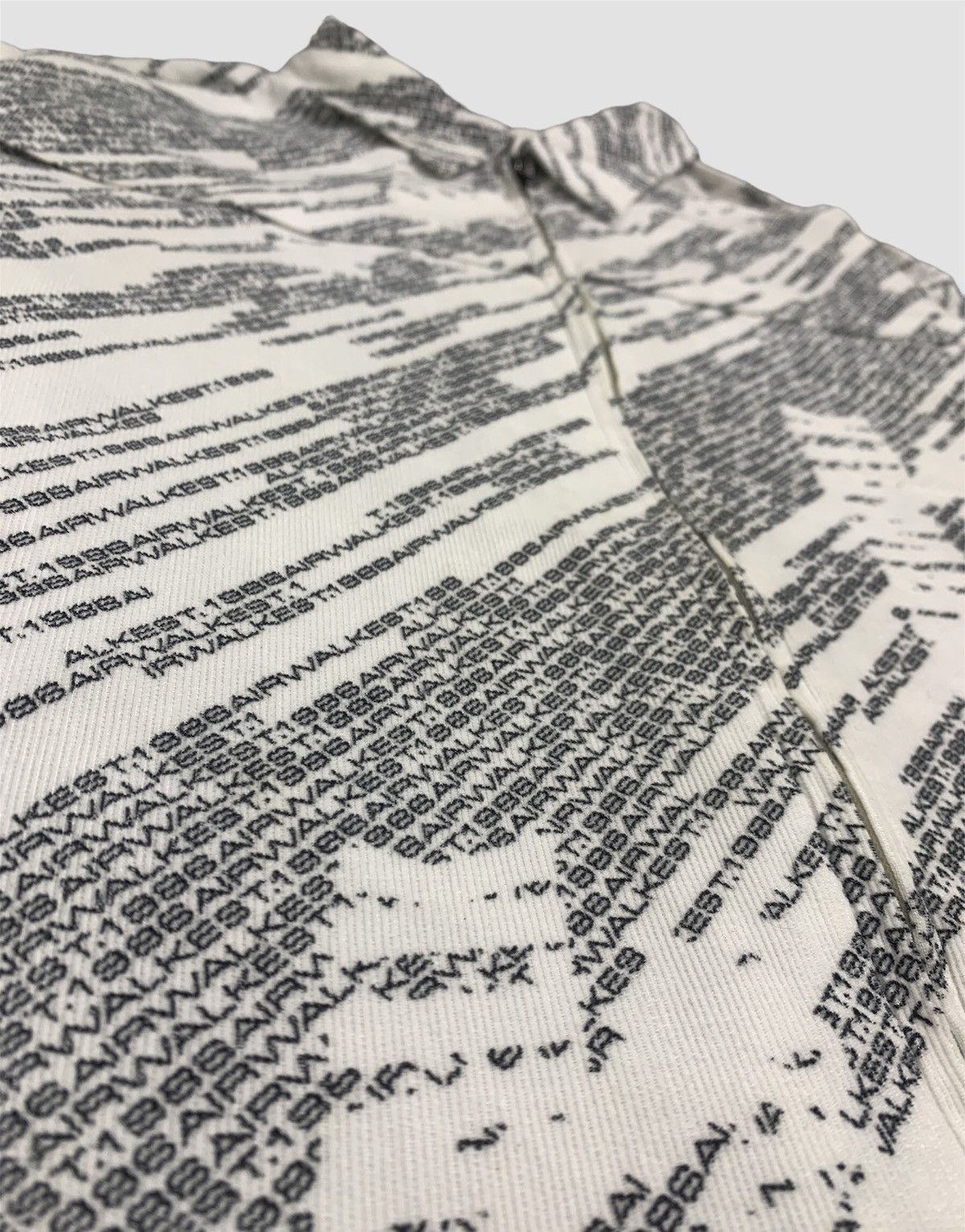 Airwalk × If Six Was Nine × Vintage Vintage Airwalk Print Design Zipper Shirt Size US L / EU 52-54 / 3 - 5 Thumbnail