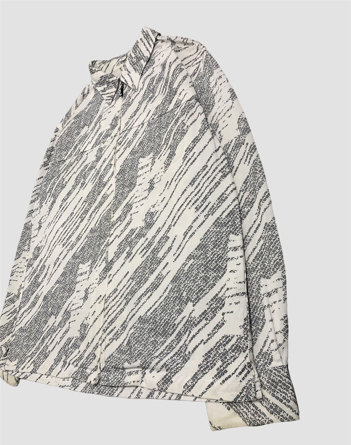 Airwalk × If Six Was Nine × Vintage Vintage Airwalk Print Design Zipper Shirt Size US L / EU 52-54 / 3 - 3 Thumbnail