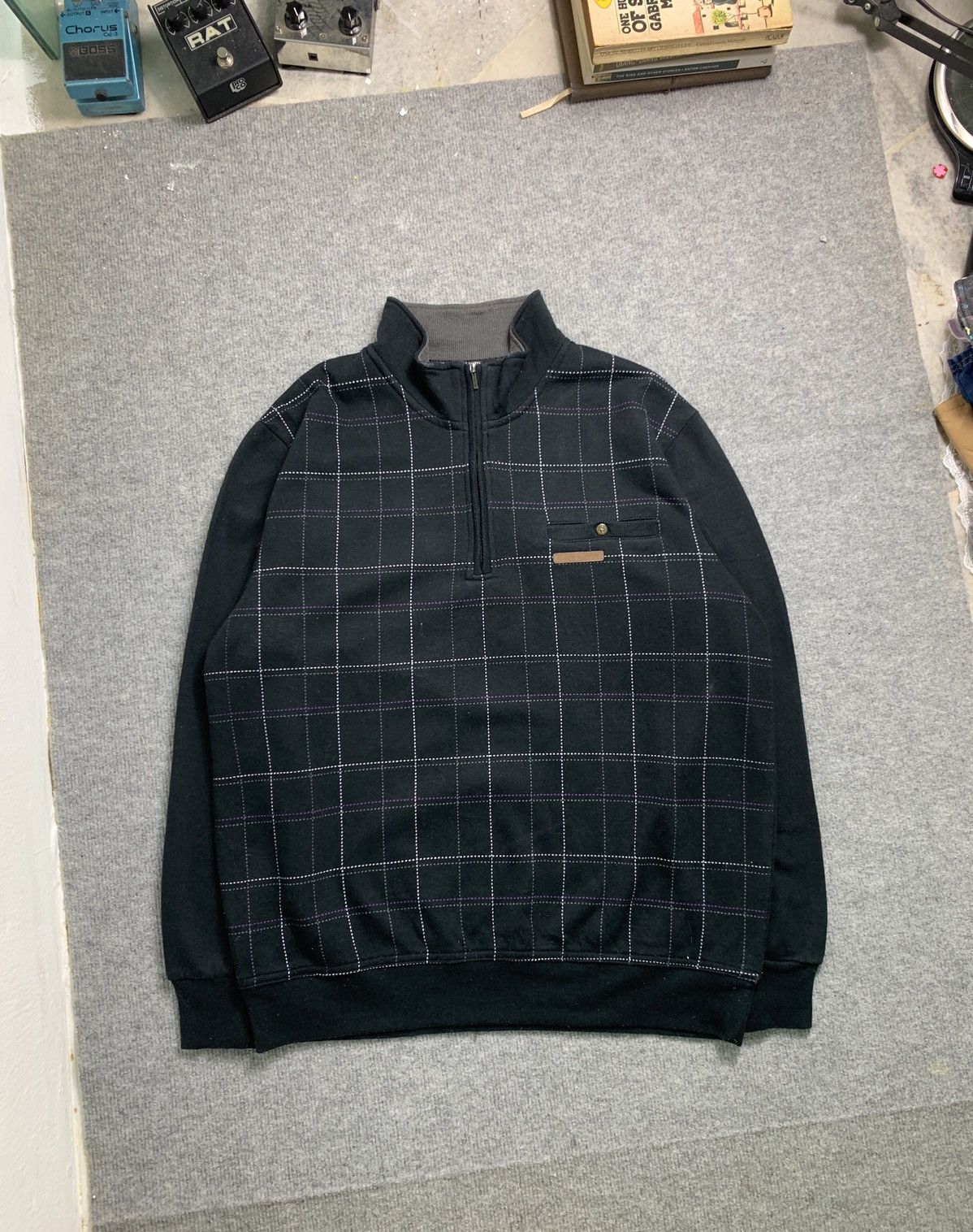Valentino × Vintage Vintage 90s Cloudio Valentino Zipper Pocket Sweatshirt Size US L / EU 52-54 / 3 - 1 Thumbnail