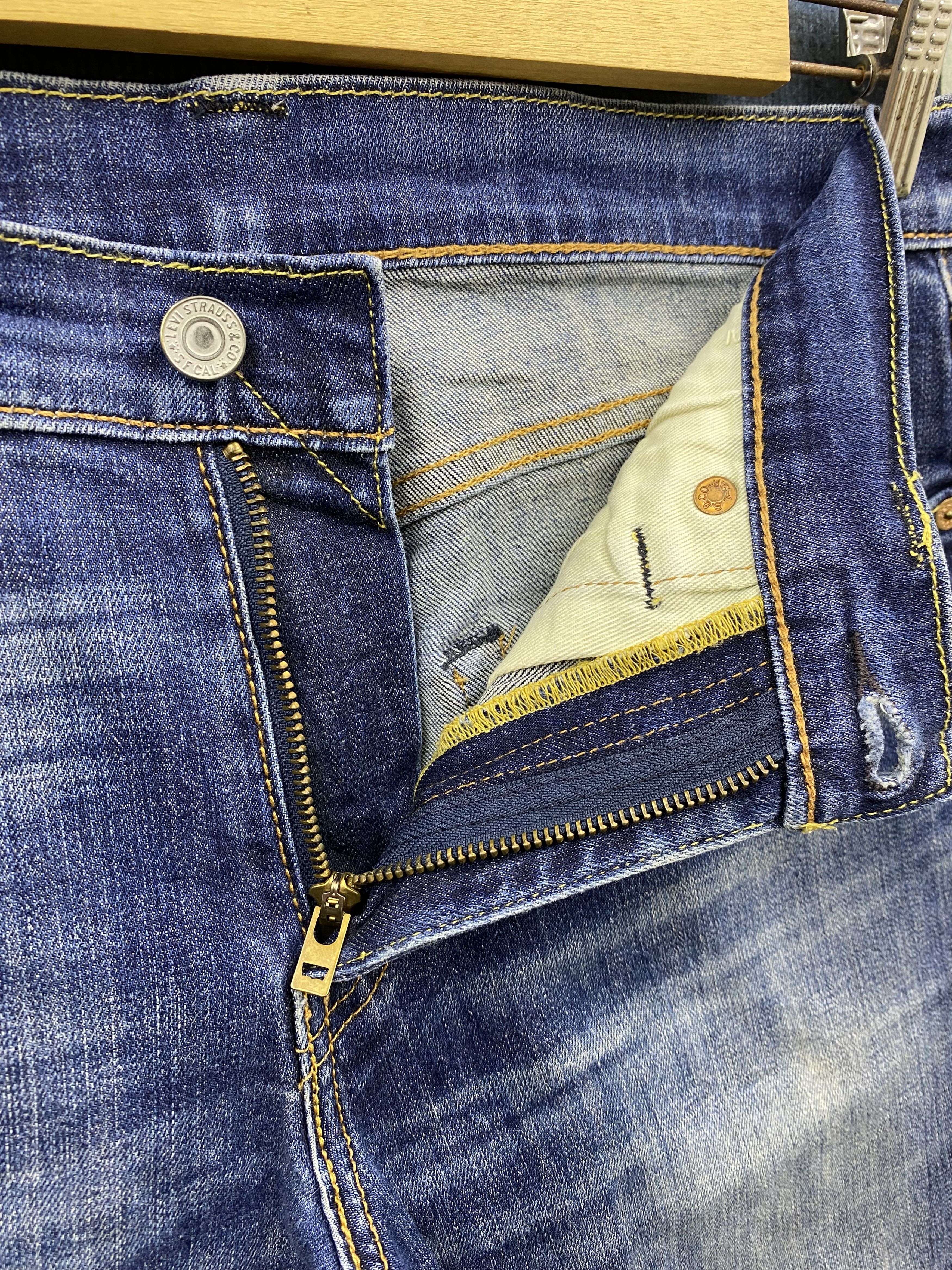 Levi's Vintage Y2K Distress Levi's 511 Denim Jean Pant Size US 31 - 14 Thumbnail