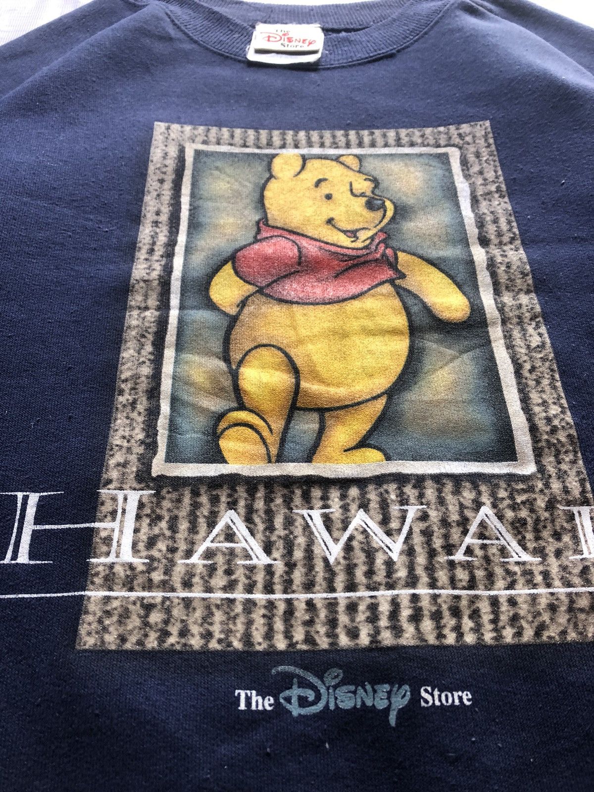 Disney × Vintage Vintage 90’s Pooh Hawaii Disney Crewneck Sweatshirt Size US S / EU 44-46 / 1 - 3 Thumbnail