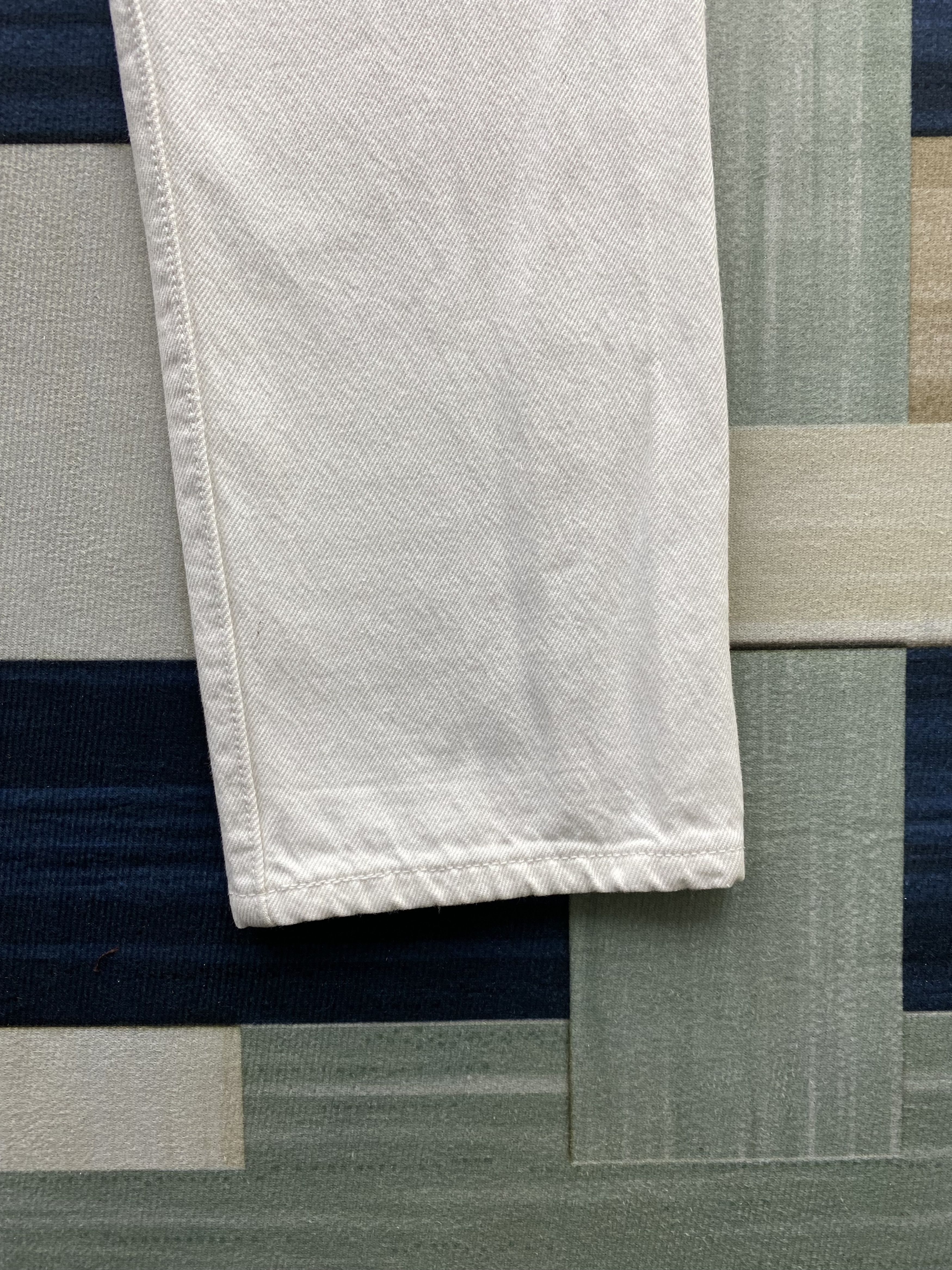 Levi's Levi's 501 Light Distress White Denim Jean Size 25" / US 0 / IT 36 - 16 Thumbnail