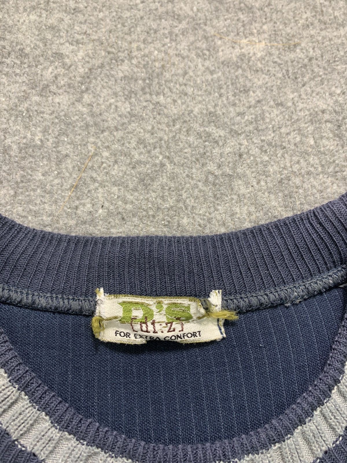 Japanese Brand × Vintage Vintage 90s D’S Mountain Big Logo Embroidered Sweatshirt Size US M / EU 48-50 / 2 - 5 Thumbnail